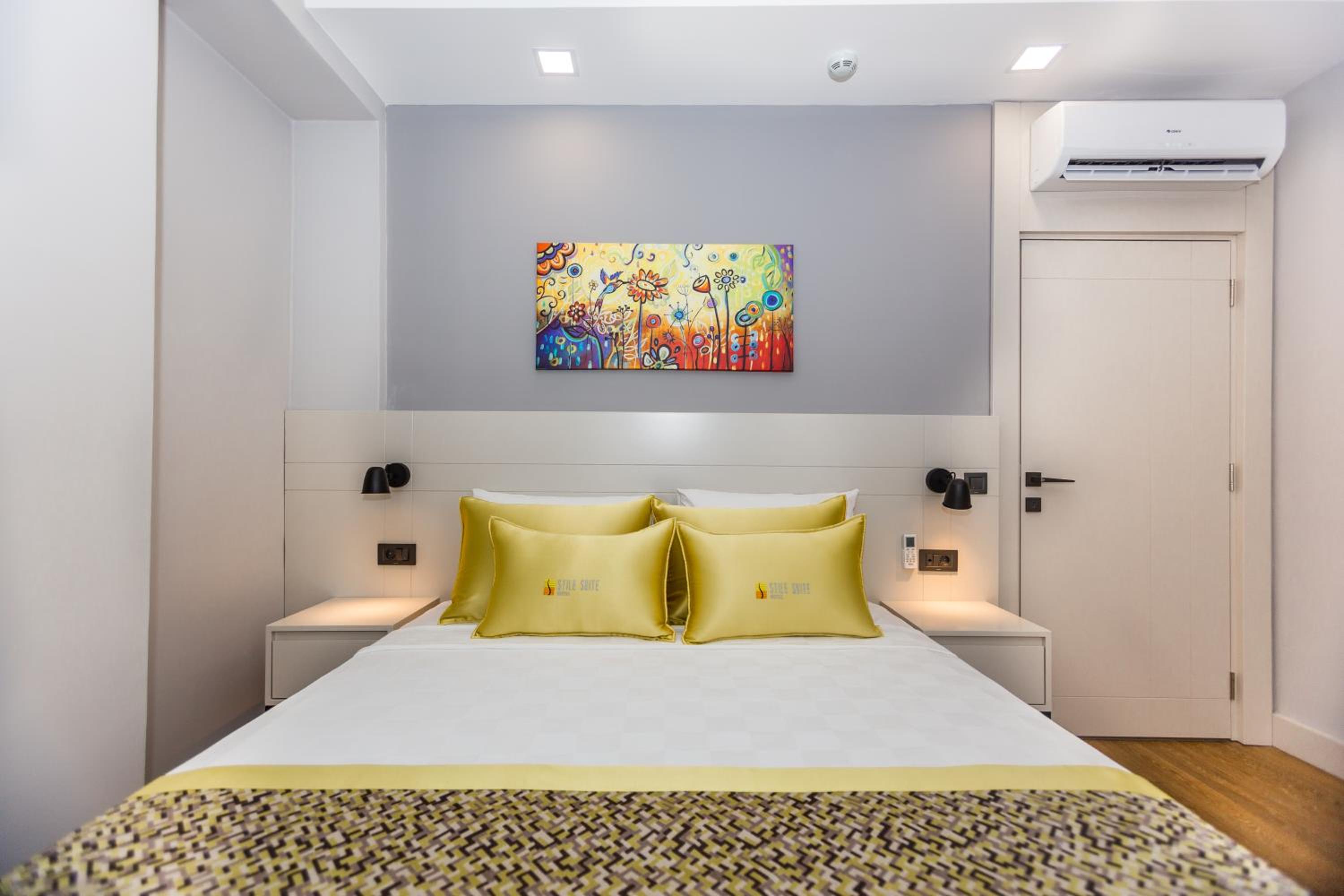 Stile Suite Family Hotel - Image 42