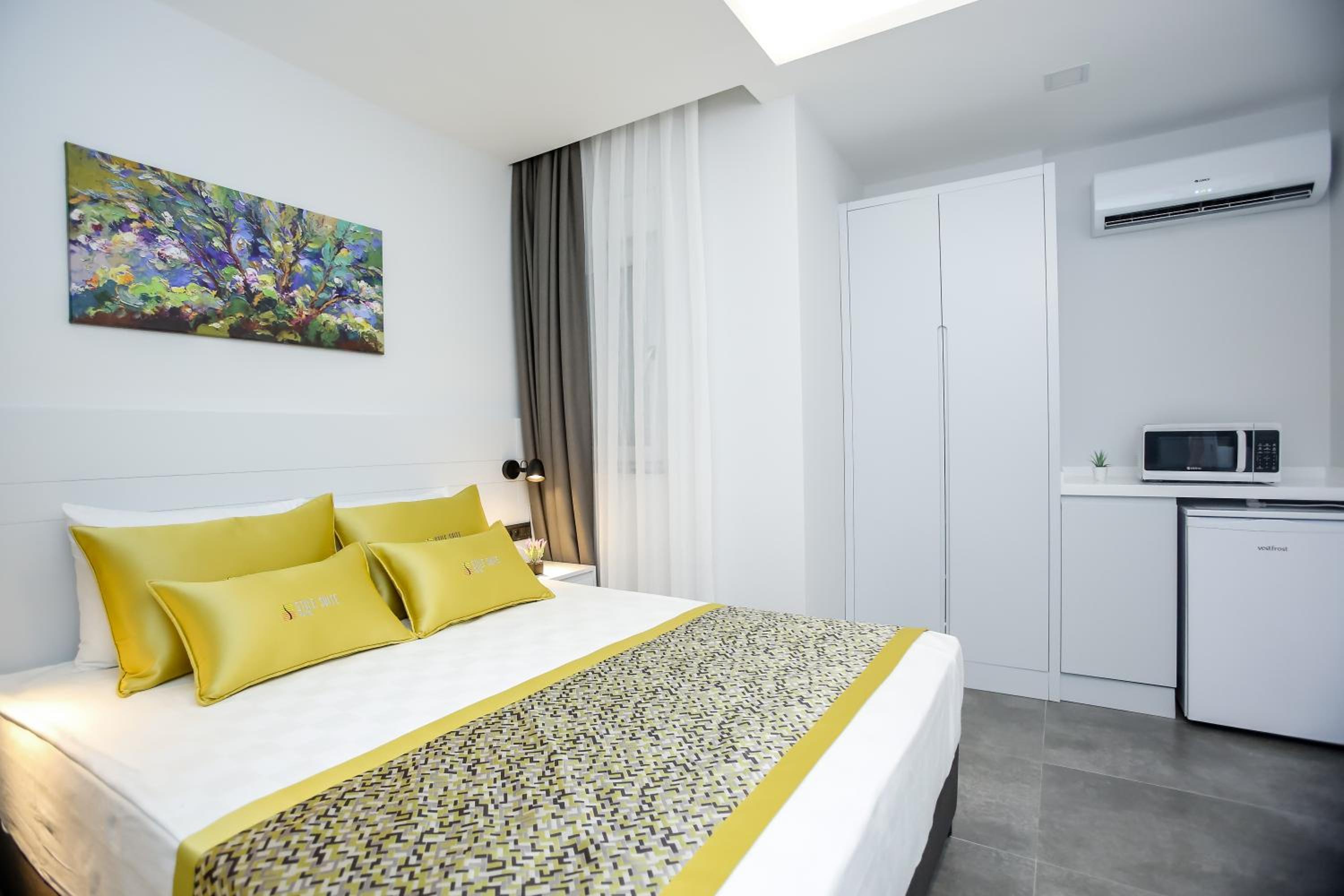 Stile Suite Family Hotel - Image 78