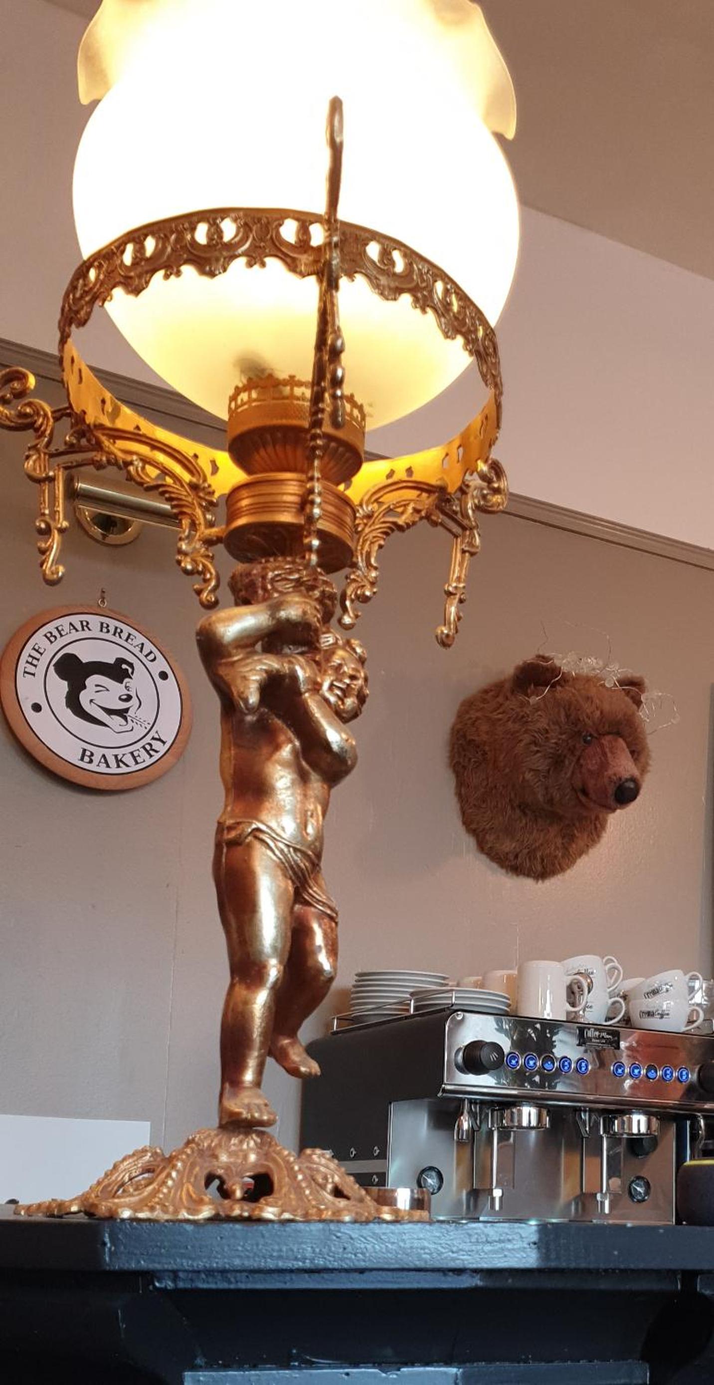 Bear House B&B, Ensuite room above the Brachio Bakery Cafe, Colyton