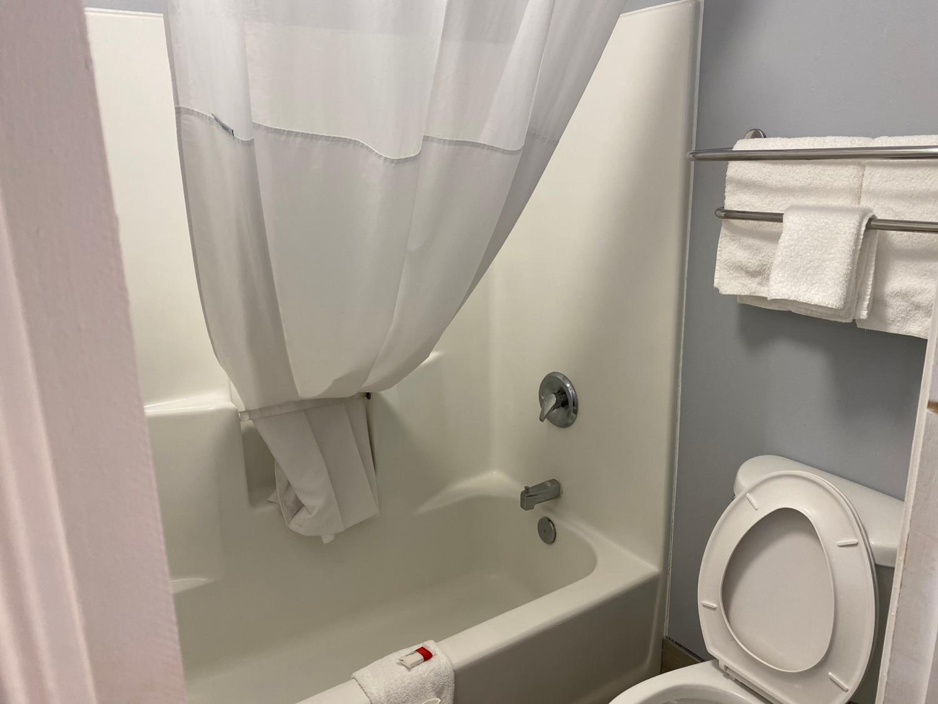 Baymont by Wyndham Albany at Albany Mall view 4
