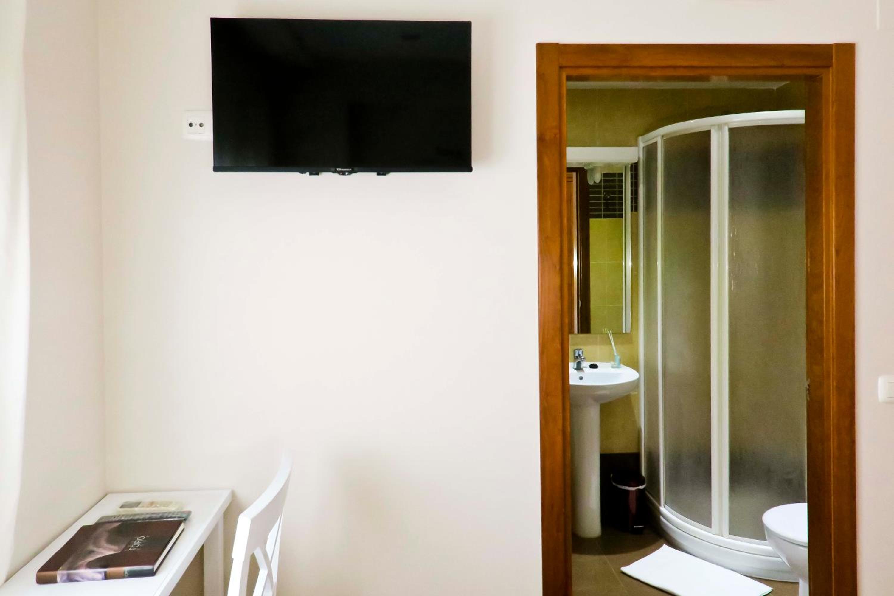 Hostal Habitaciones Albero view 5
