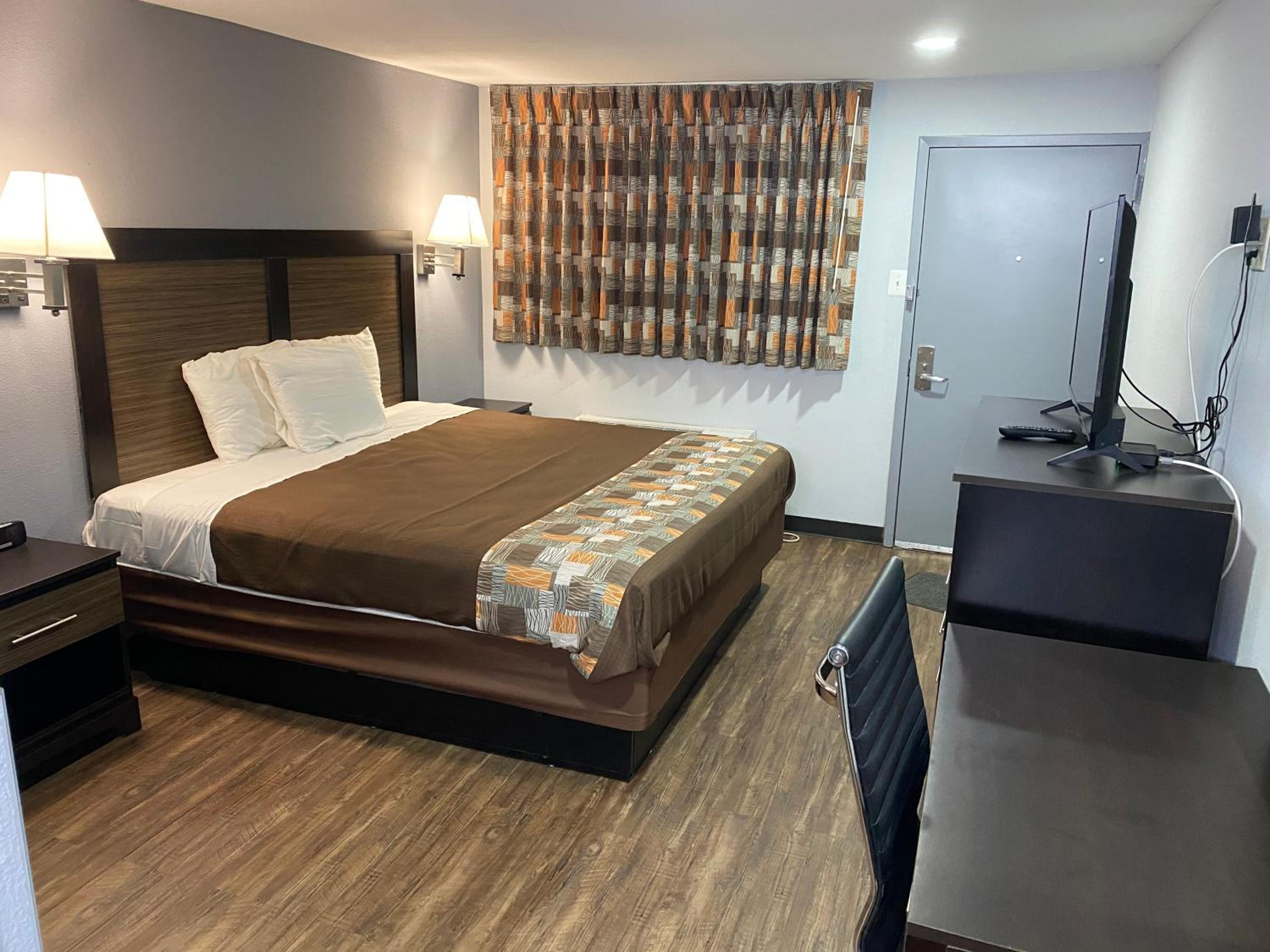 Hillside Motel Glen Mills view 3