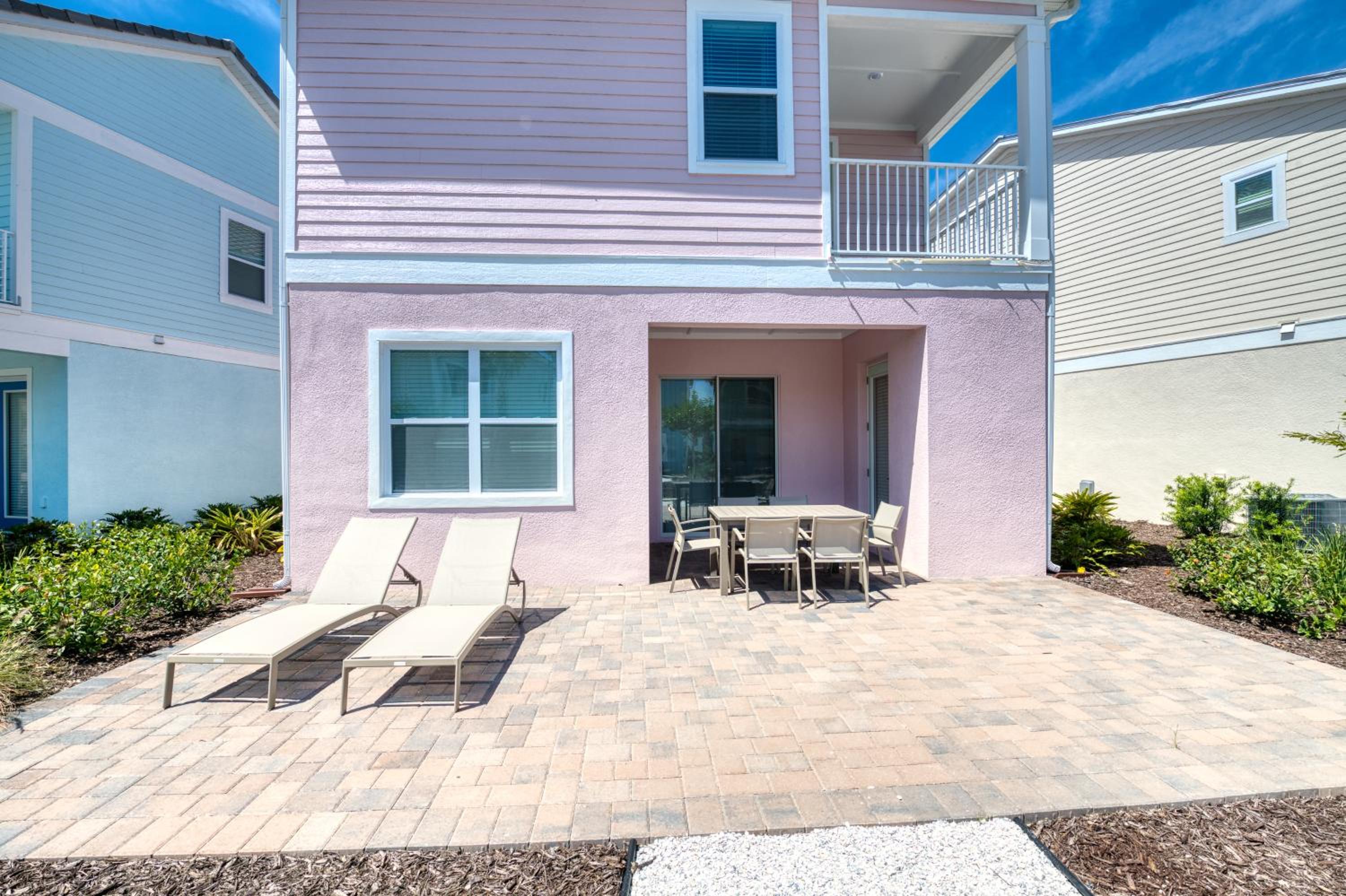 Margaritaville Resort Orlando with H2O Waterpark