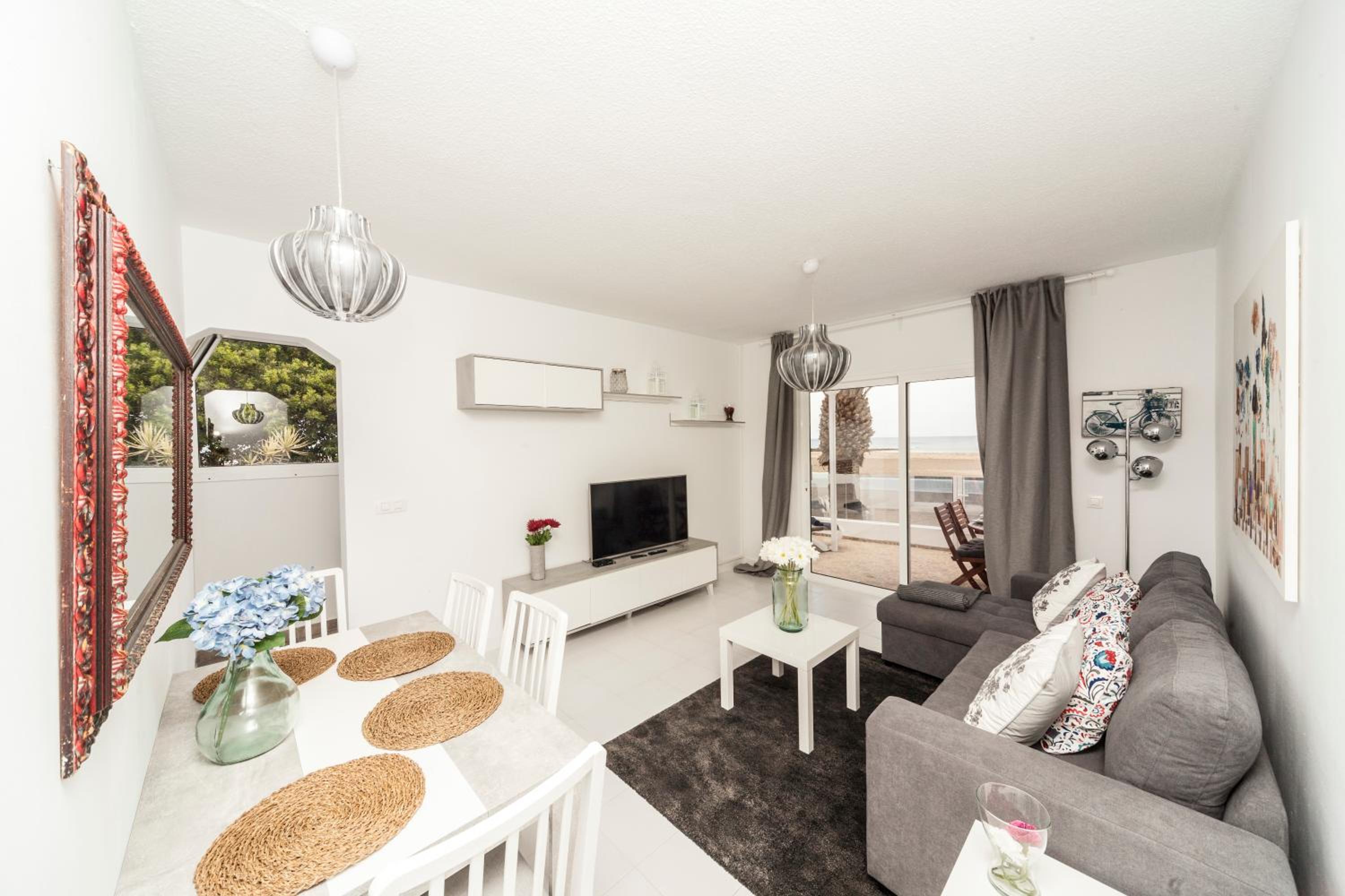 Luxury Suite Sea Front II view 5