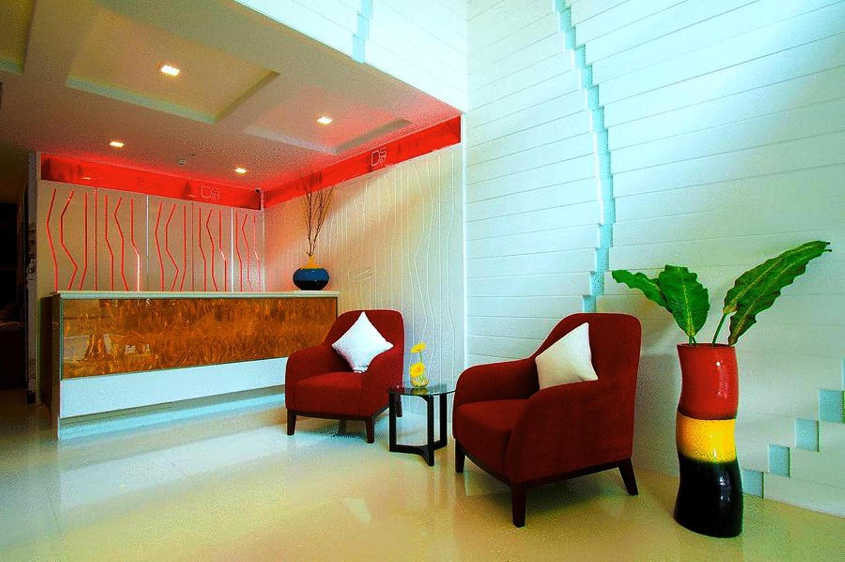 Hotel Ds67 Suites - Image 1