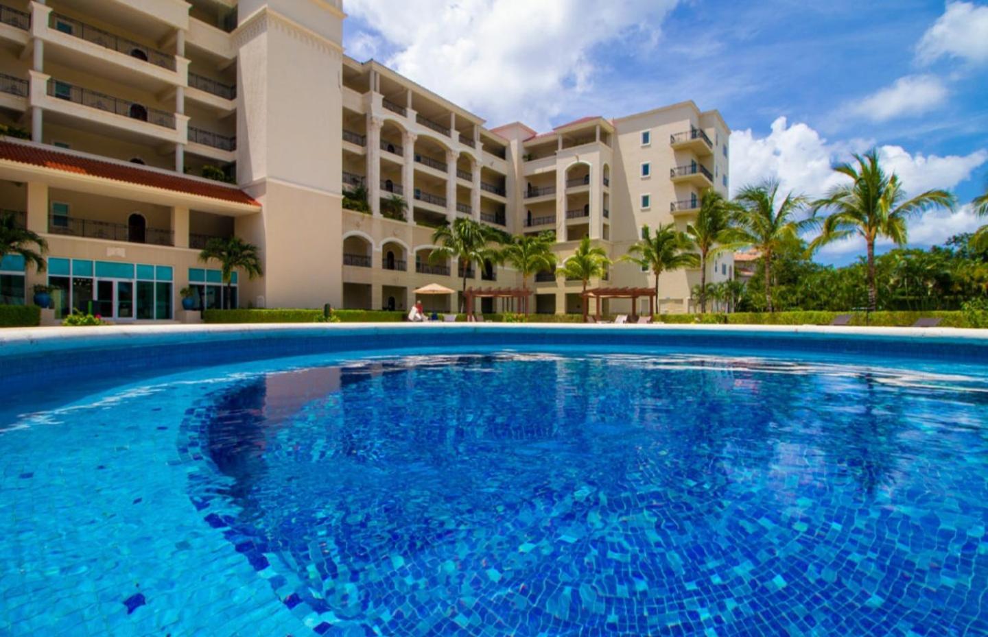 Landmark by Villas Segovia view 5