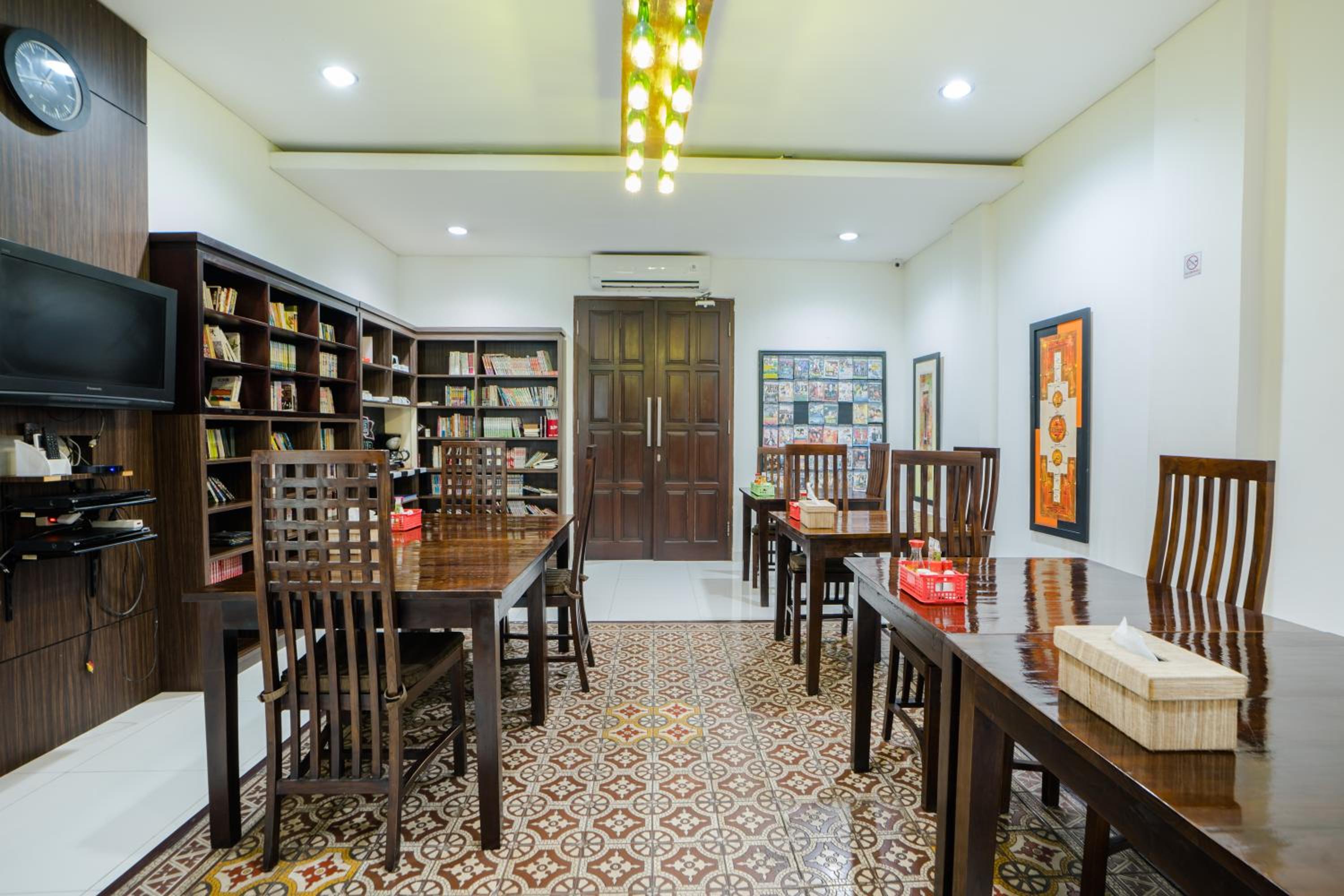 meeting & event spaces