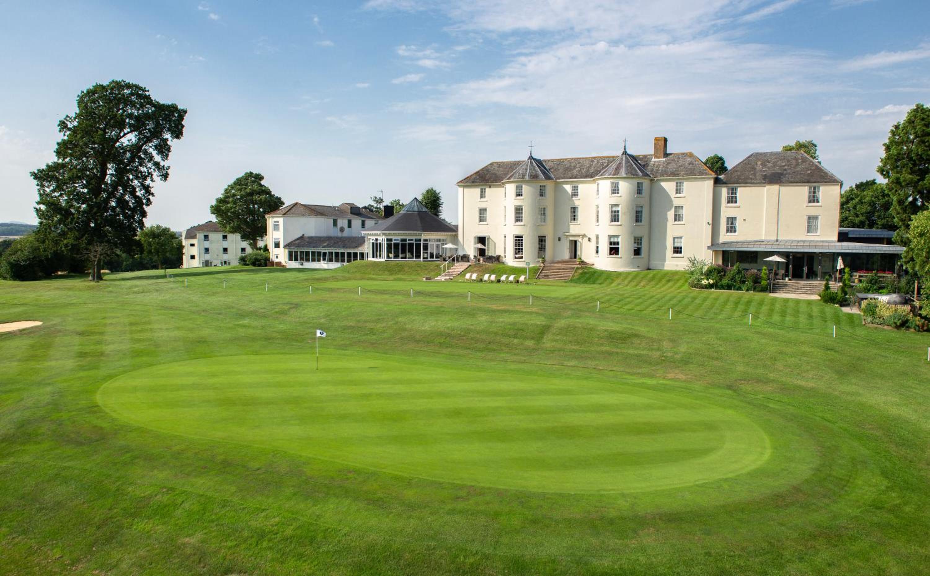 Tewkesbury Vacations - Tewkesbury Park - Property Image 1