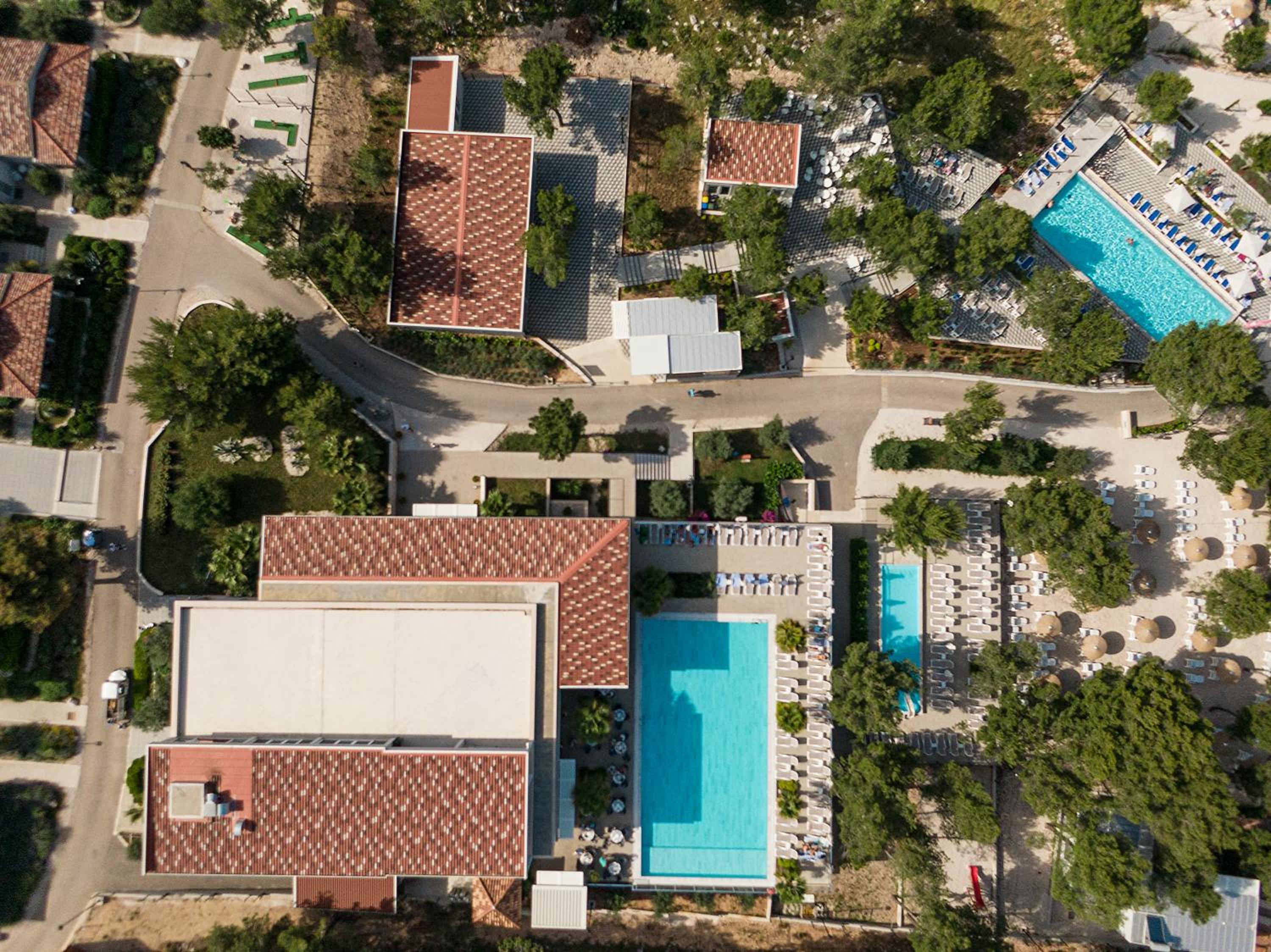Gava Waterman Milna Resort – All Inclusive