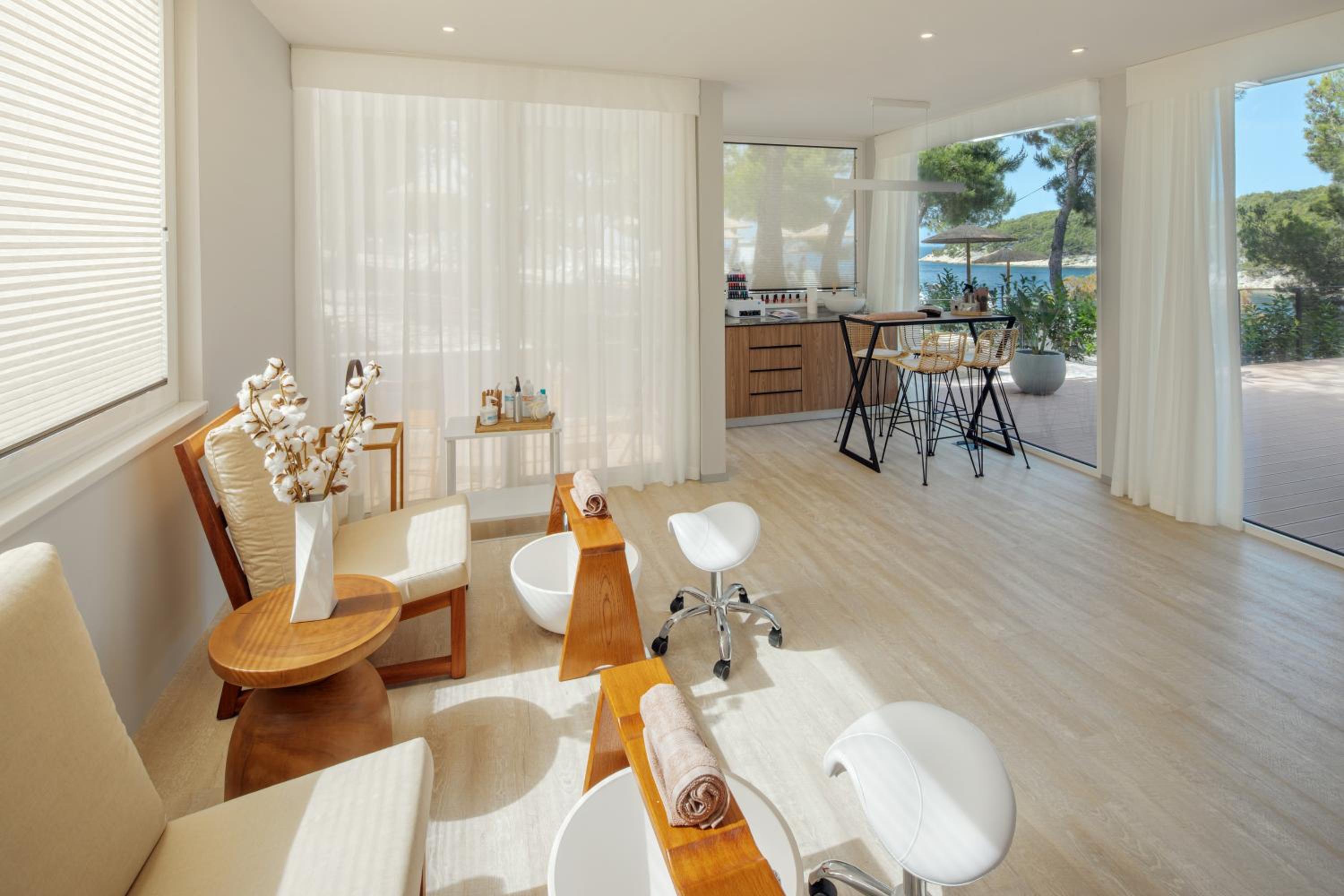 Gava Waterman Milna Resort – All Inclusive
