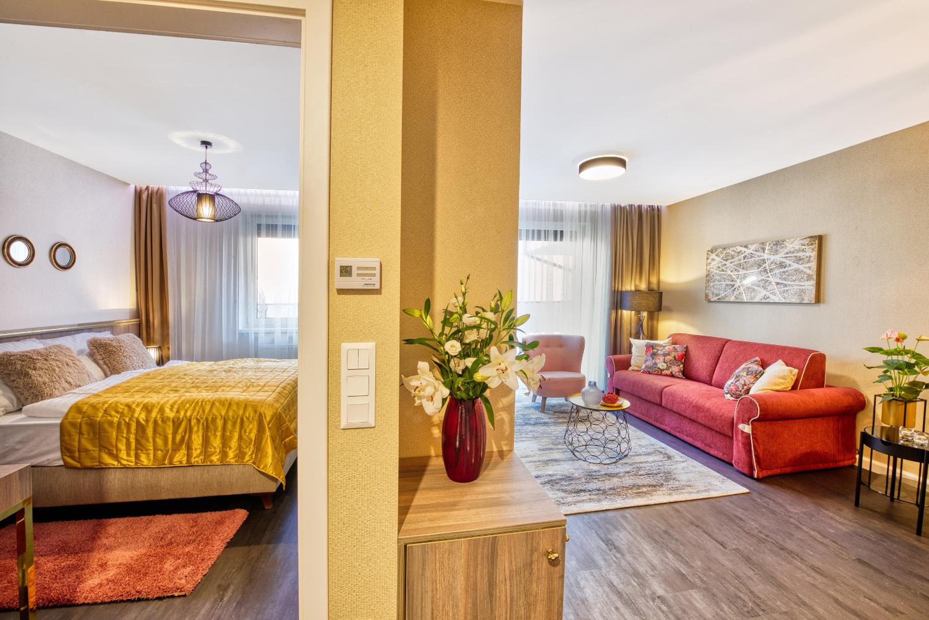 Club Luxury Apartman view 3