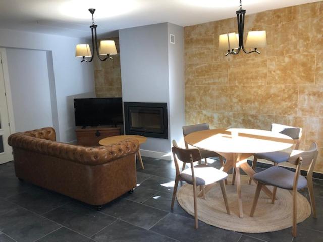 Apartamento Luxury Mestas 2