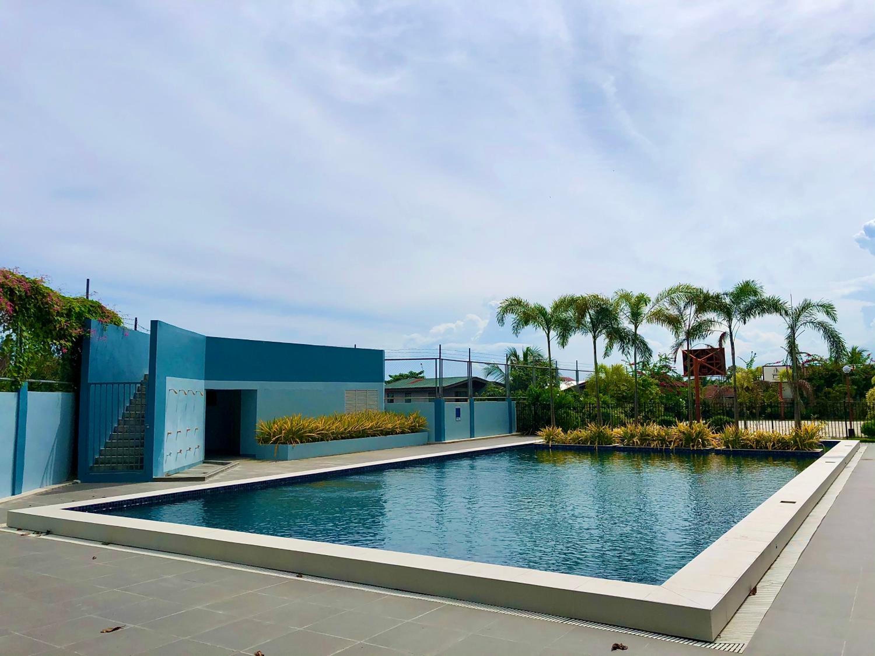 Condo w/ Balcony Near Mactan International Airport