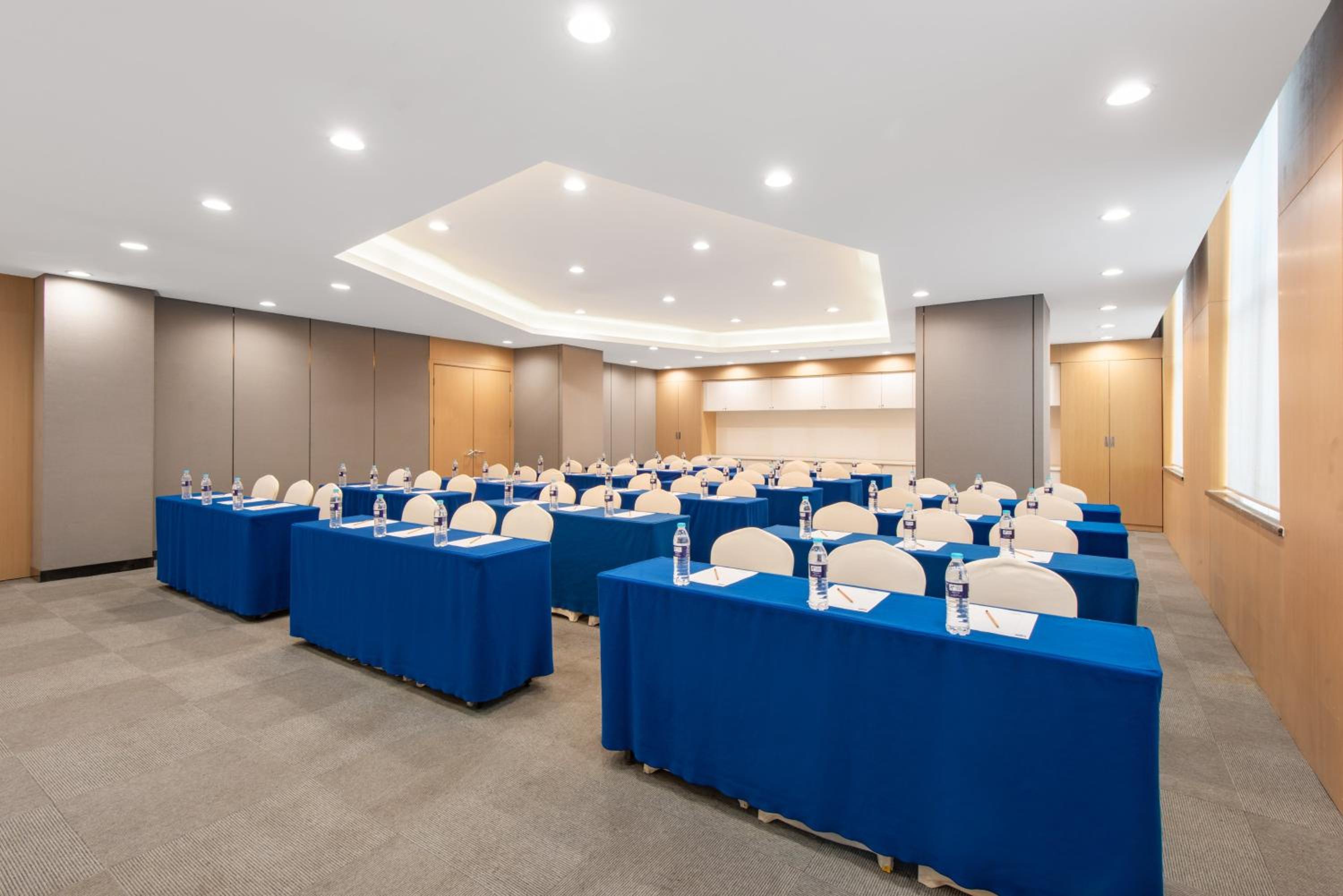 Jinan Vacations - Holiday Inn Express Jinan High-Tech Zone, an IHG Hotel - Property Image 15