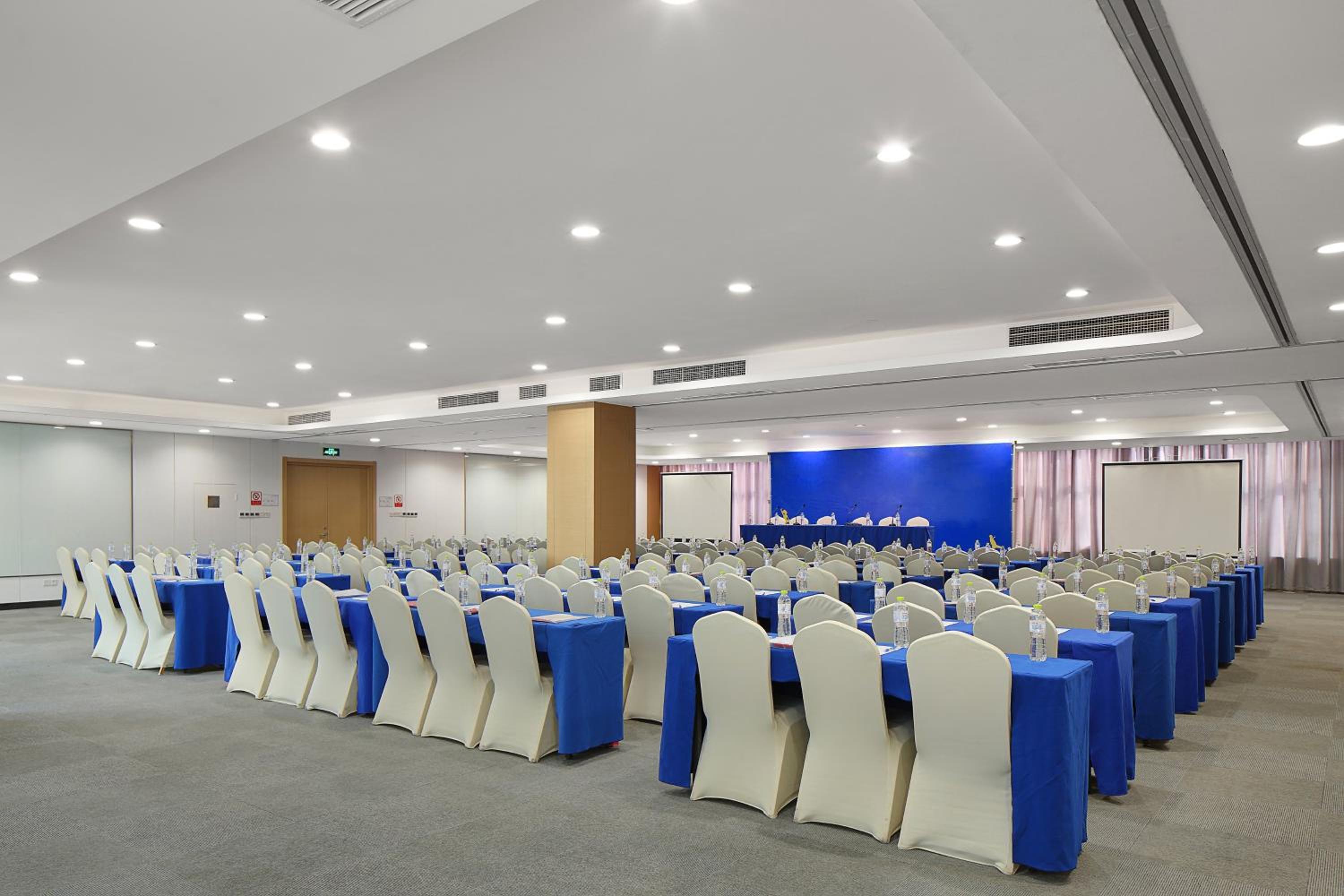 Jinan Vacations - Holiday Inn Express Jinan High-Tech Zone, an IHG Hotel - Property Image 14
