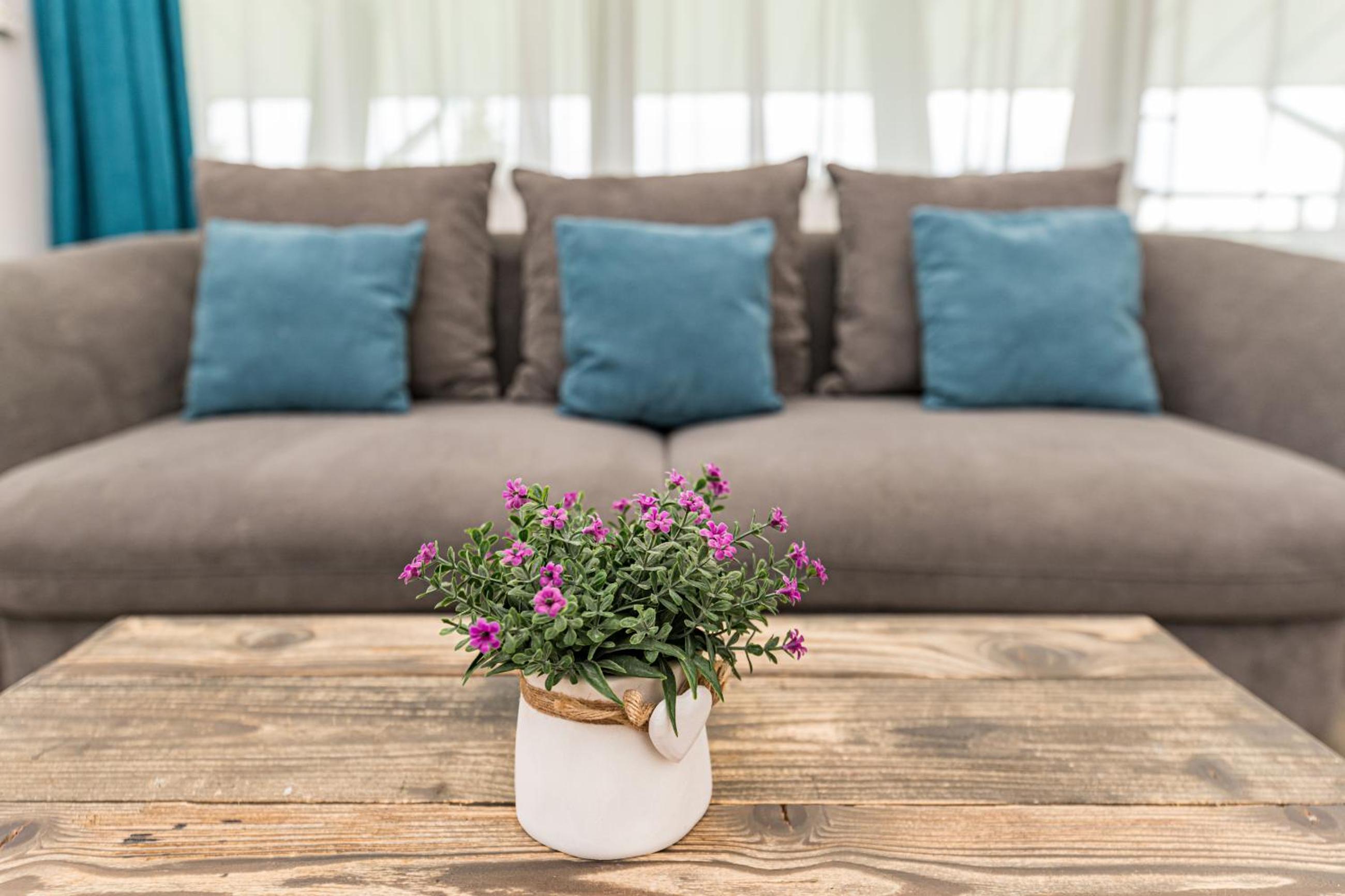 Pine Woods Apartment B35 in Silver Mountain view 5