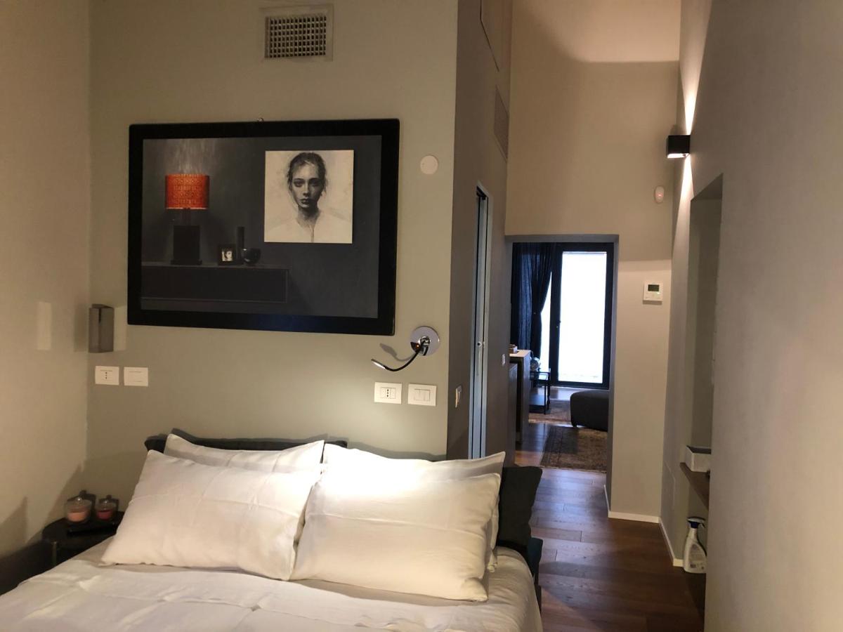 Home in Trast