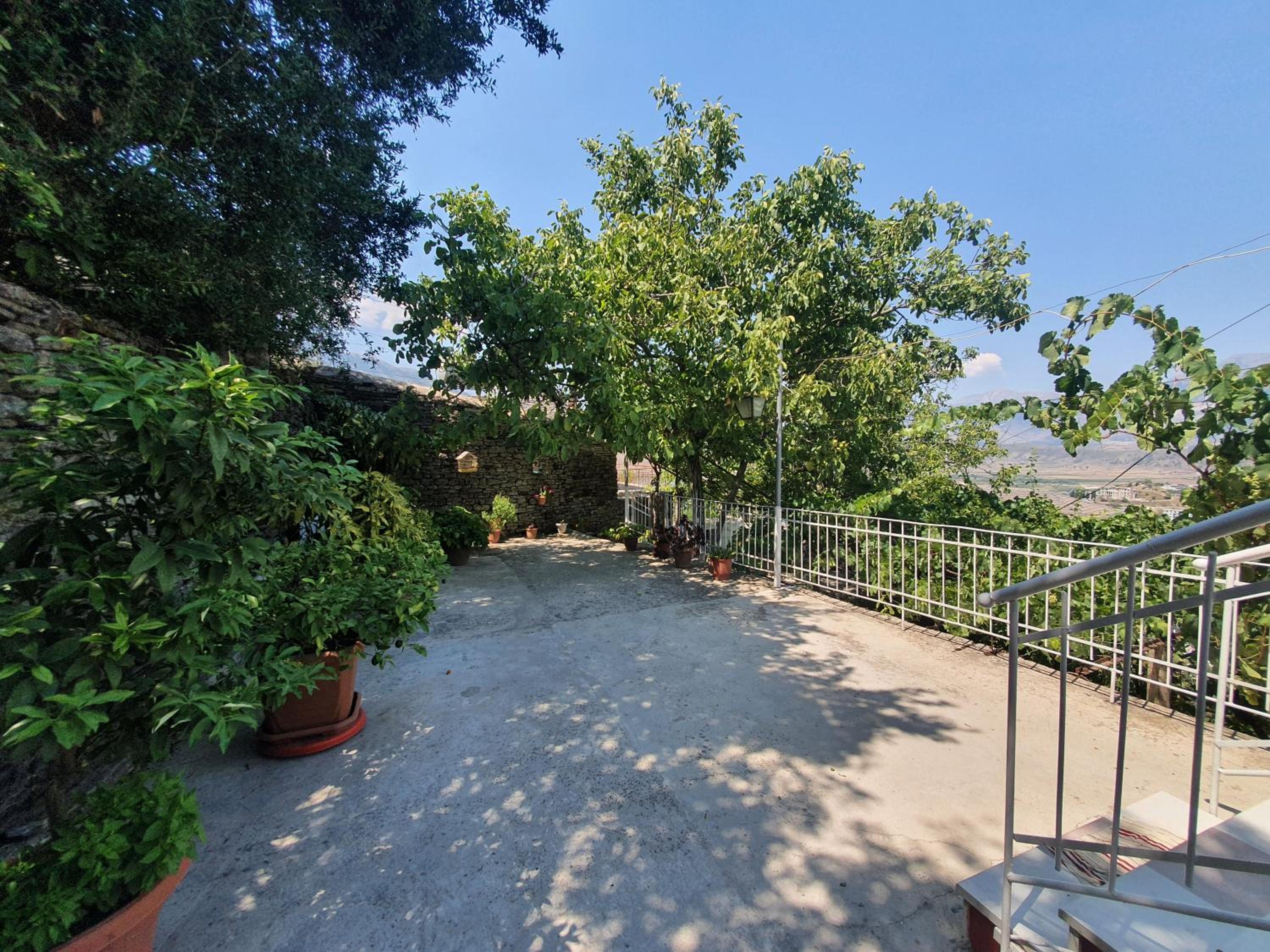 RIVA Guest House