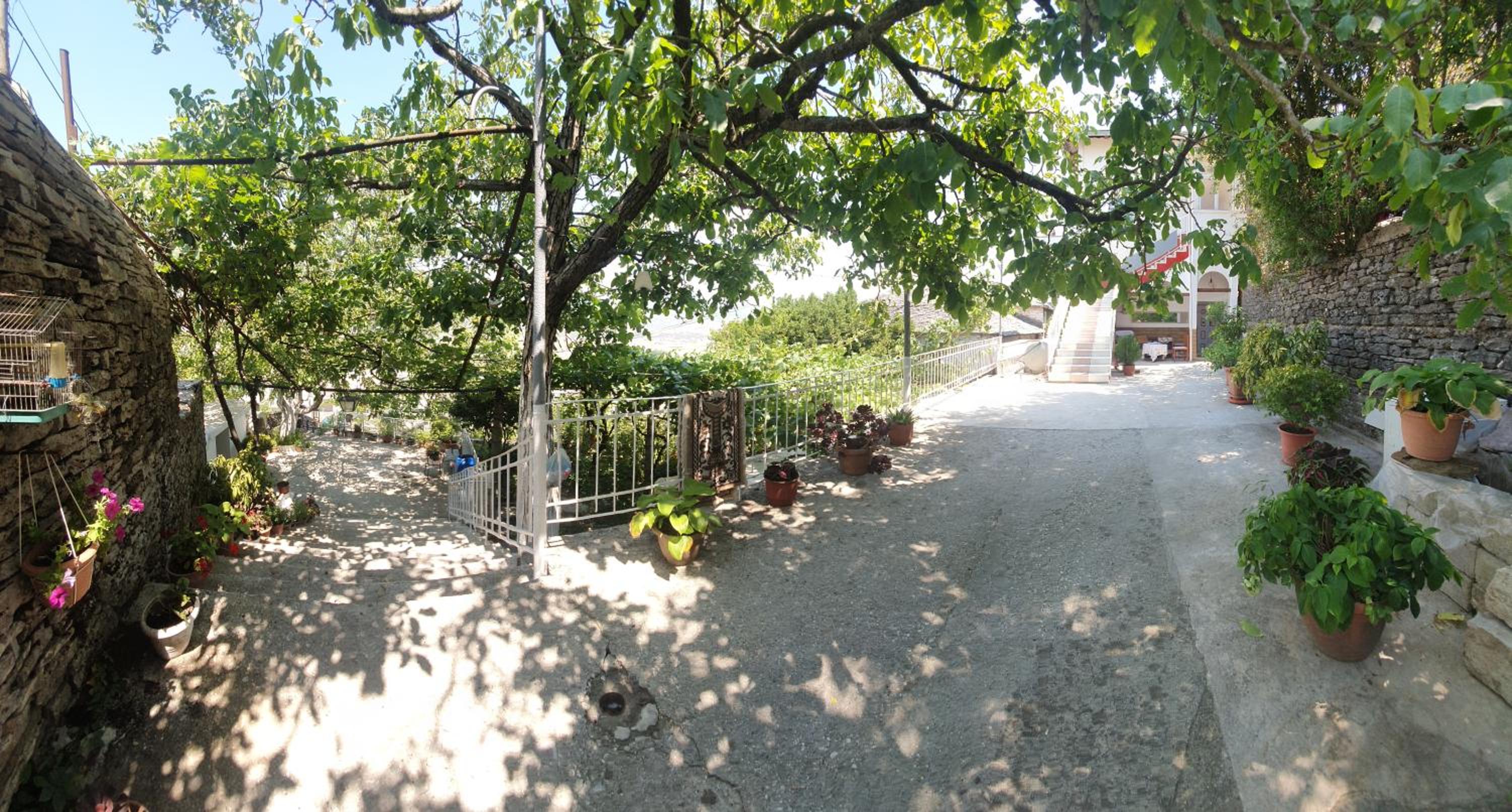 RIVA Guest House