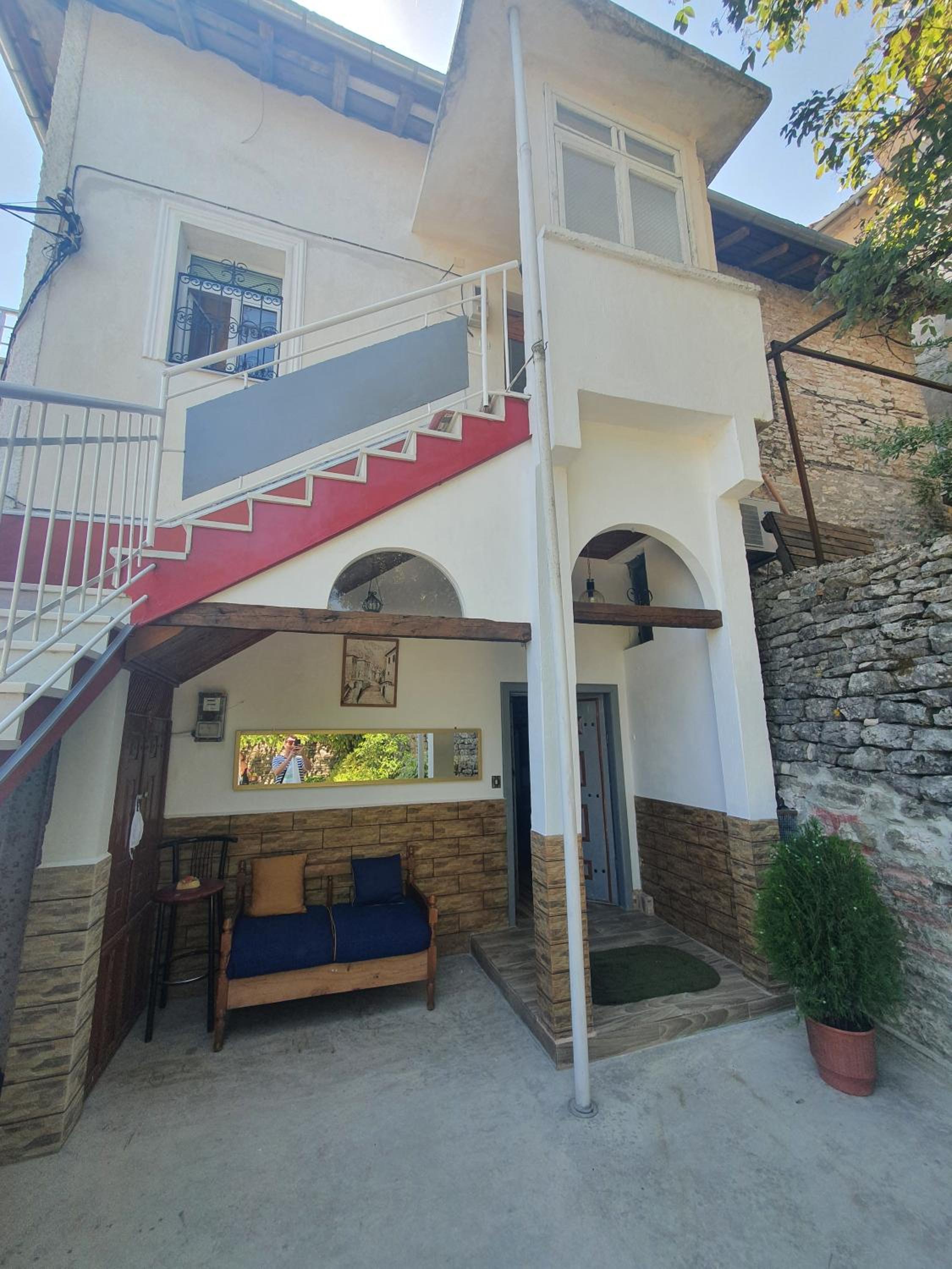 RIVA Guest House