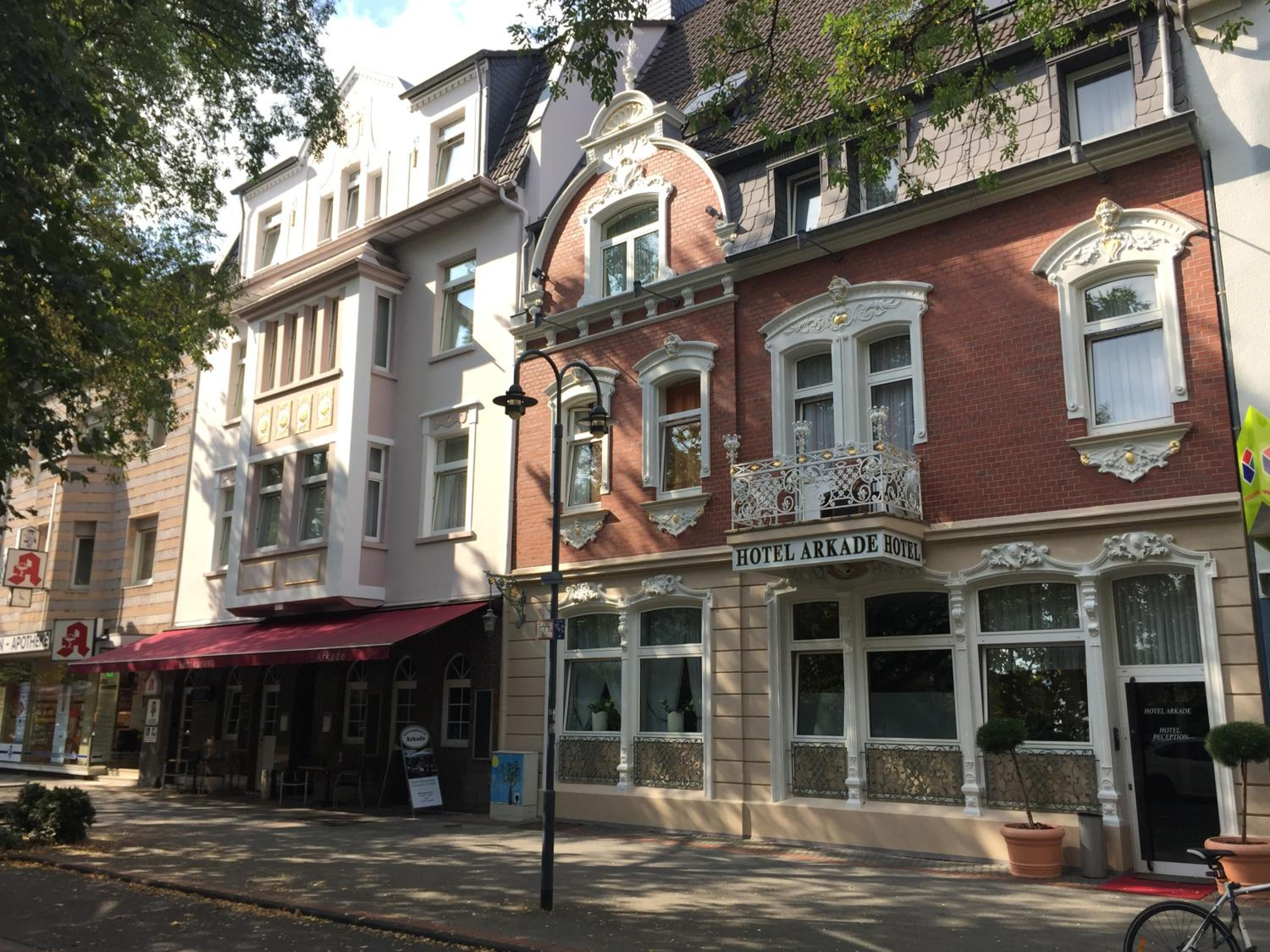 Hotel Arkade - Image 1