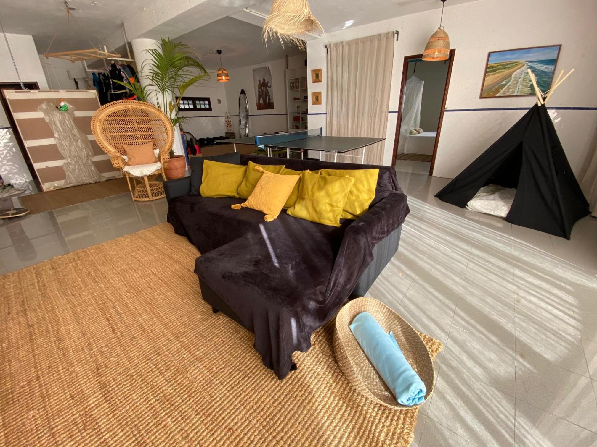 lounge