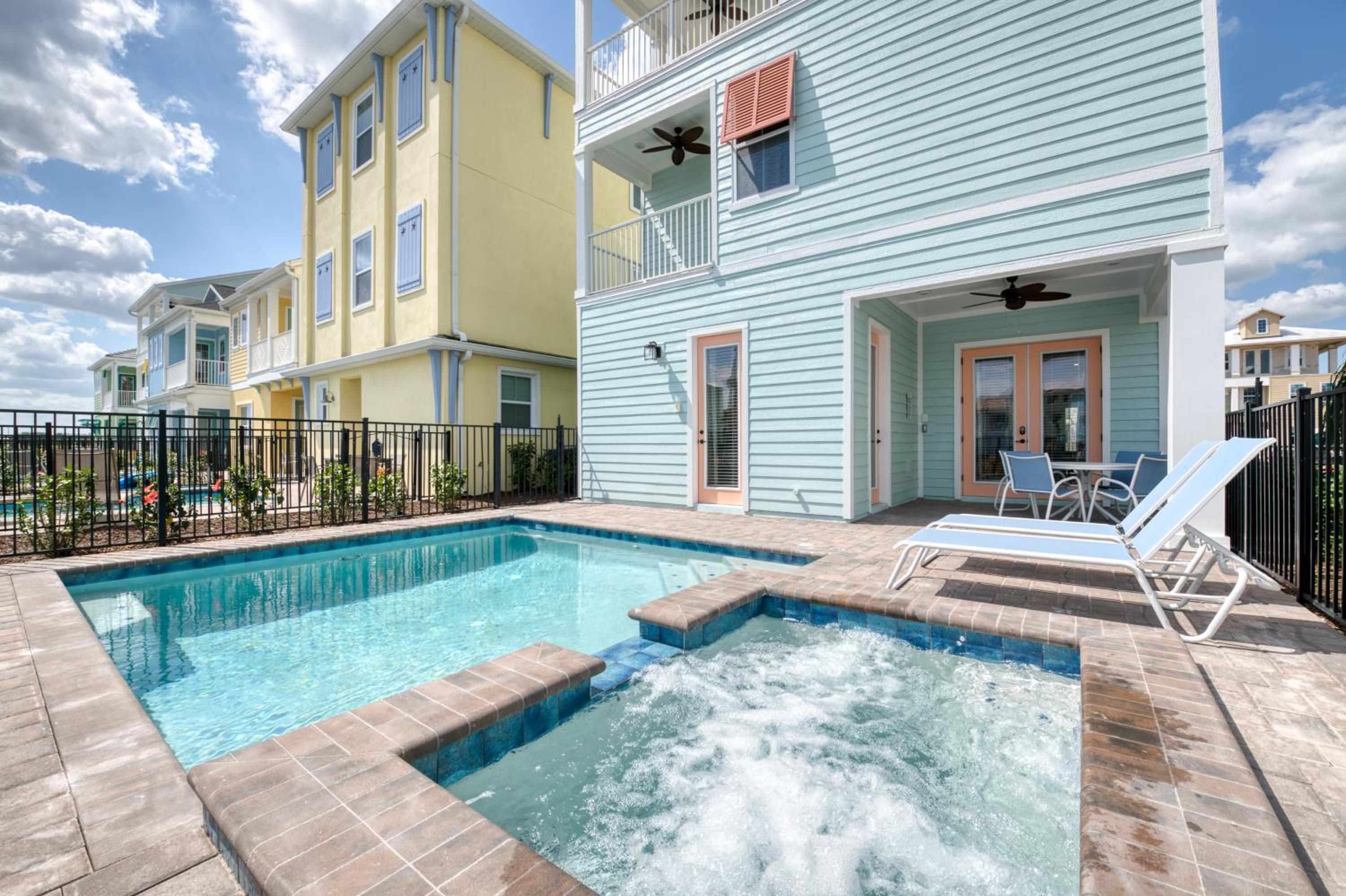 Margaritaville Resort Orlando with H2O Waterpark