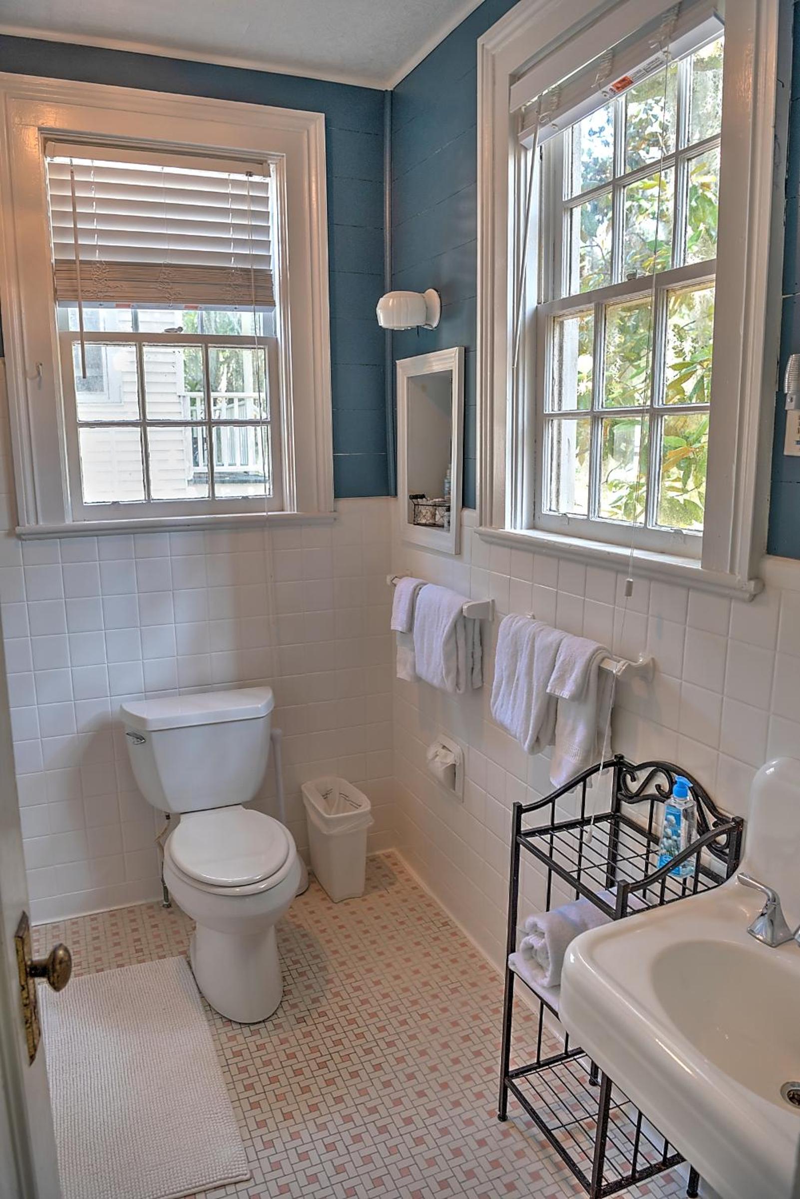 Open Gates Bed Breakfast - Property Image 36