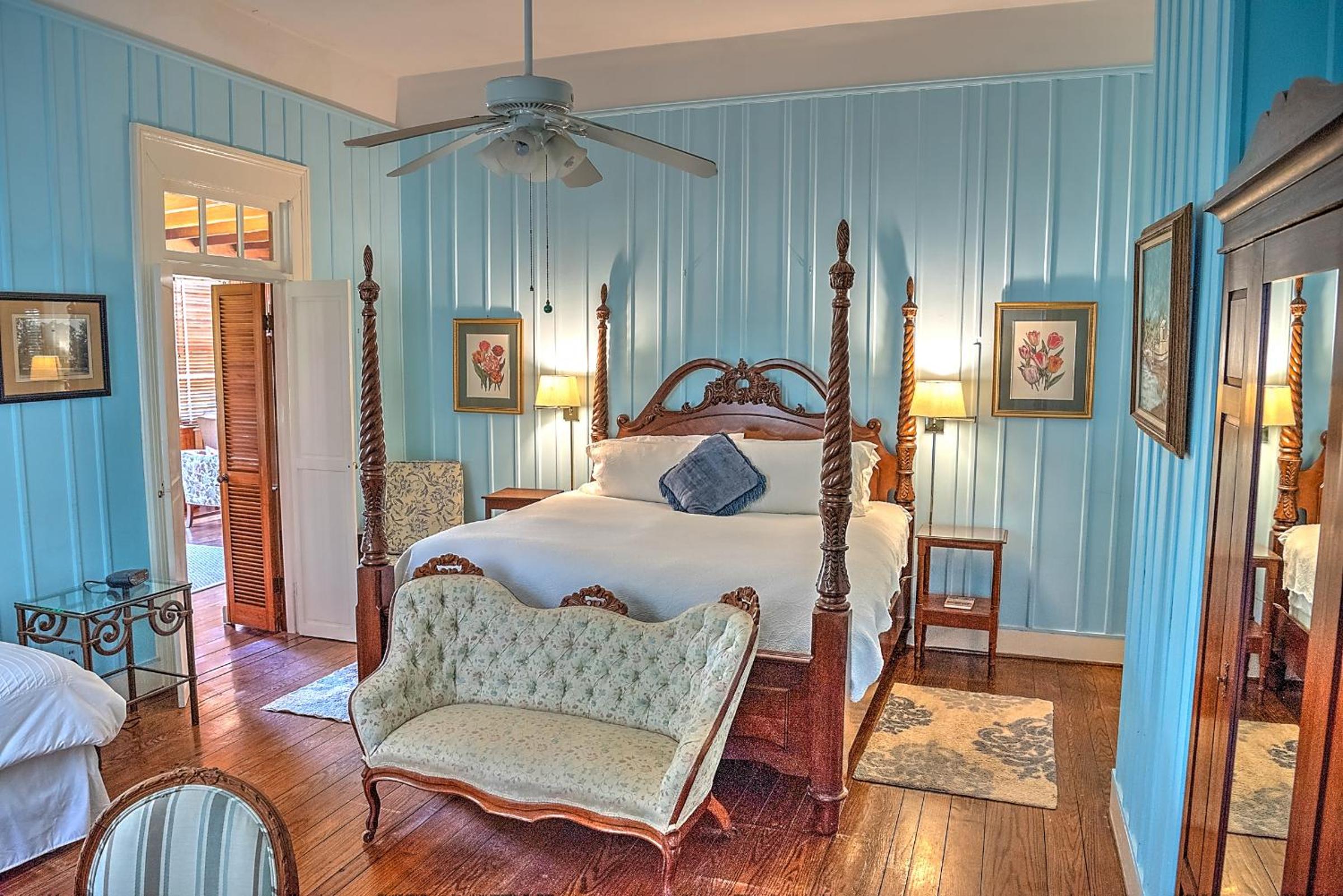 Open Gates Bed  Breakfast - Property Image 10
