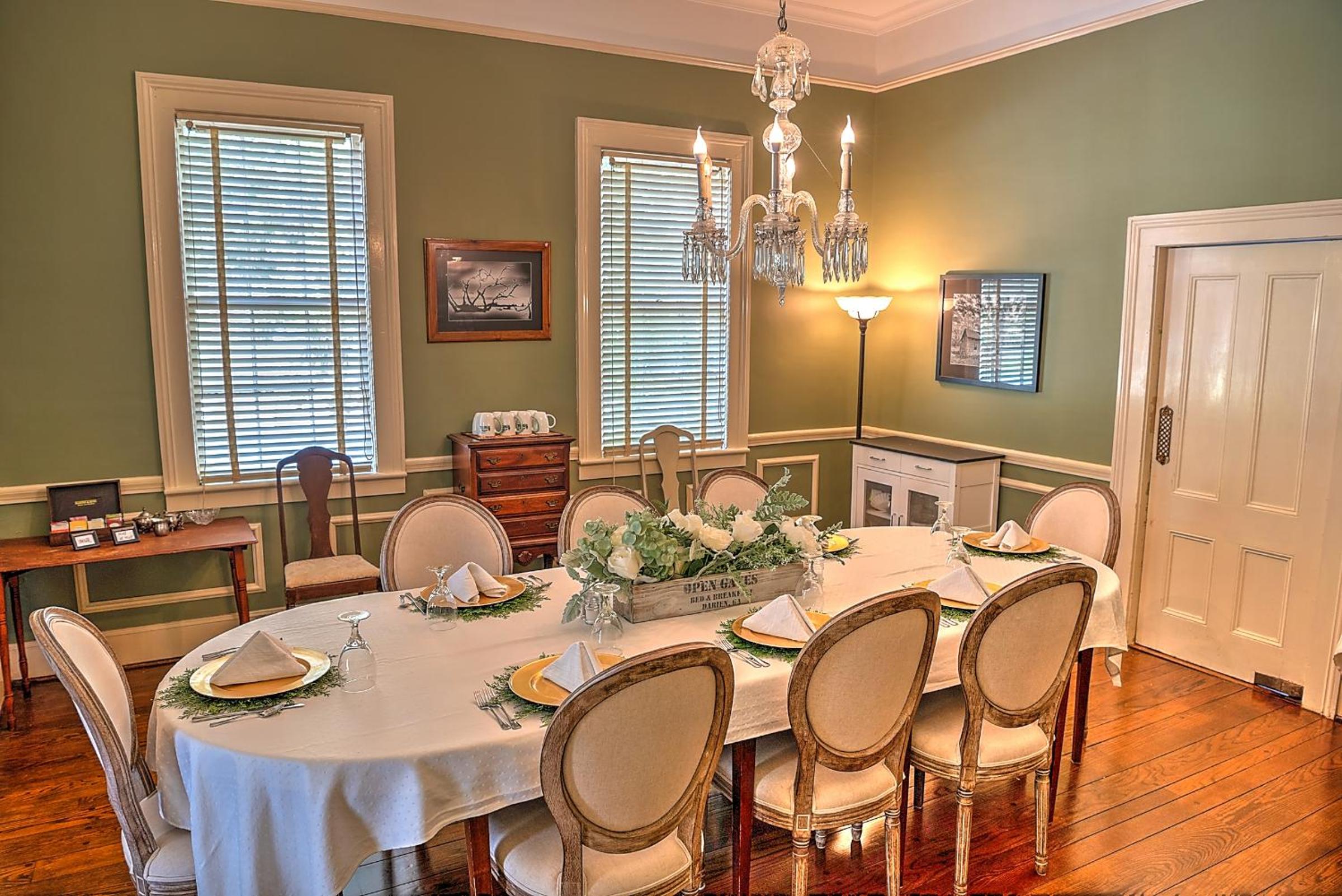 Open Gates Bed  Breakfast - Property Image 11