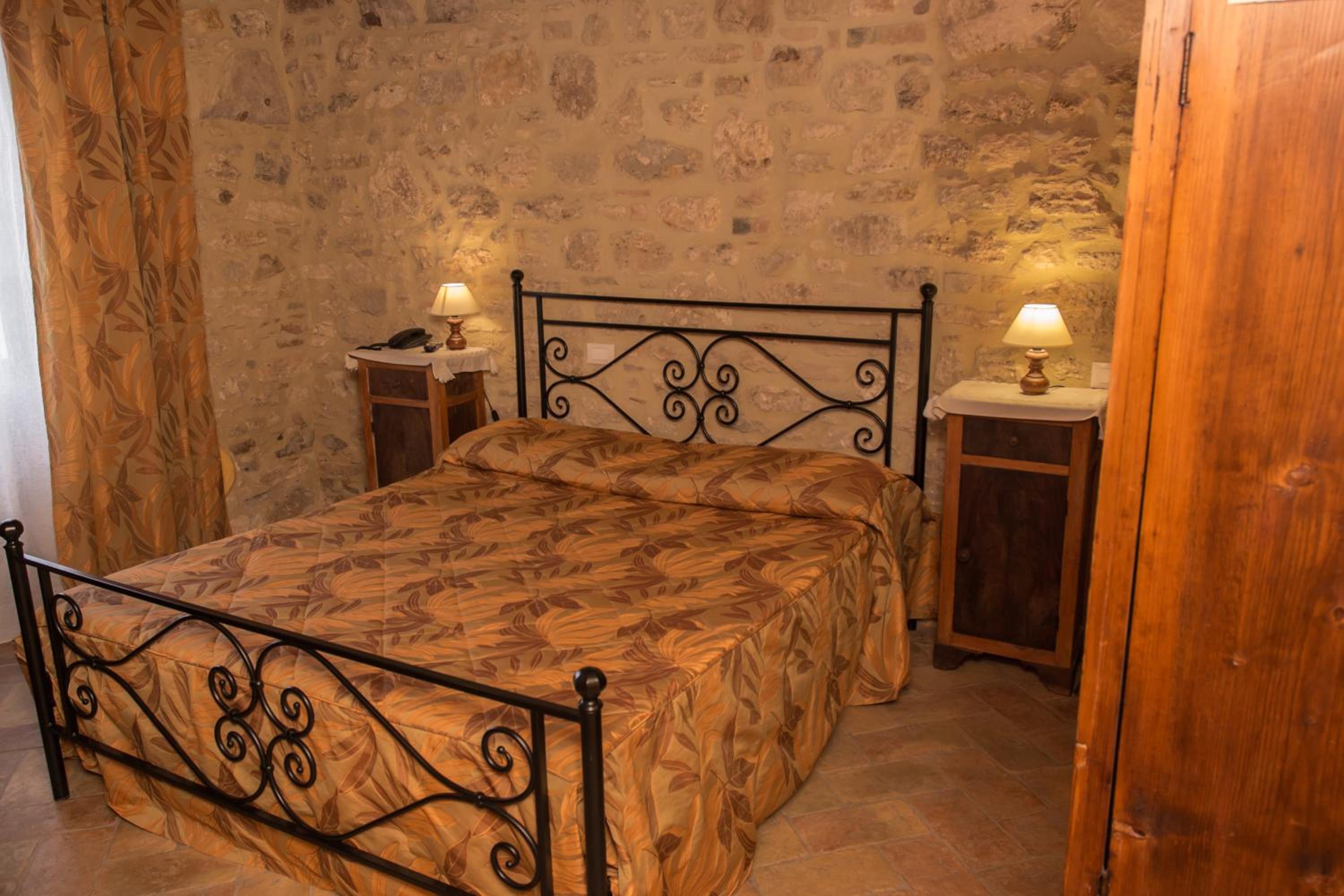 Country House La Lungavita view 4
