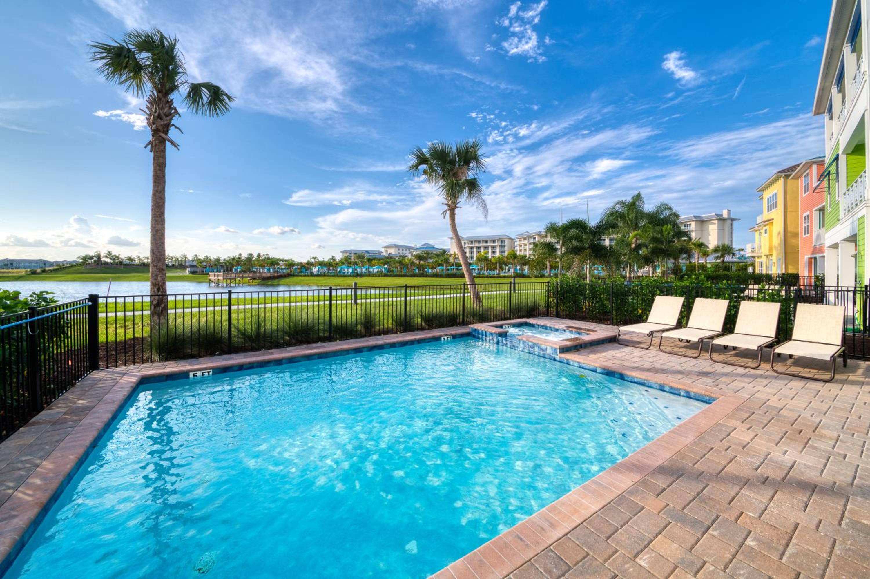 Margaritaville Resort Orlando with H2O Waterpark