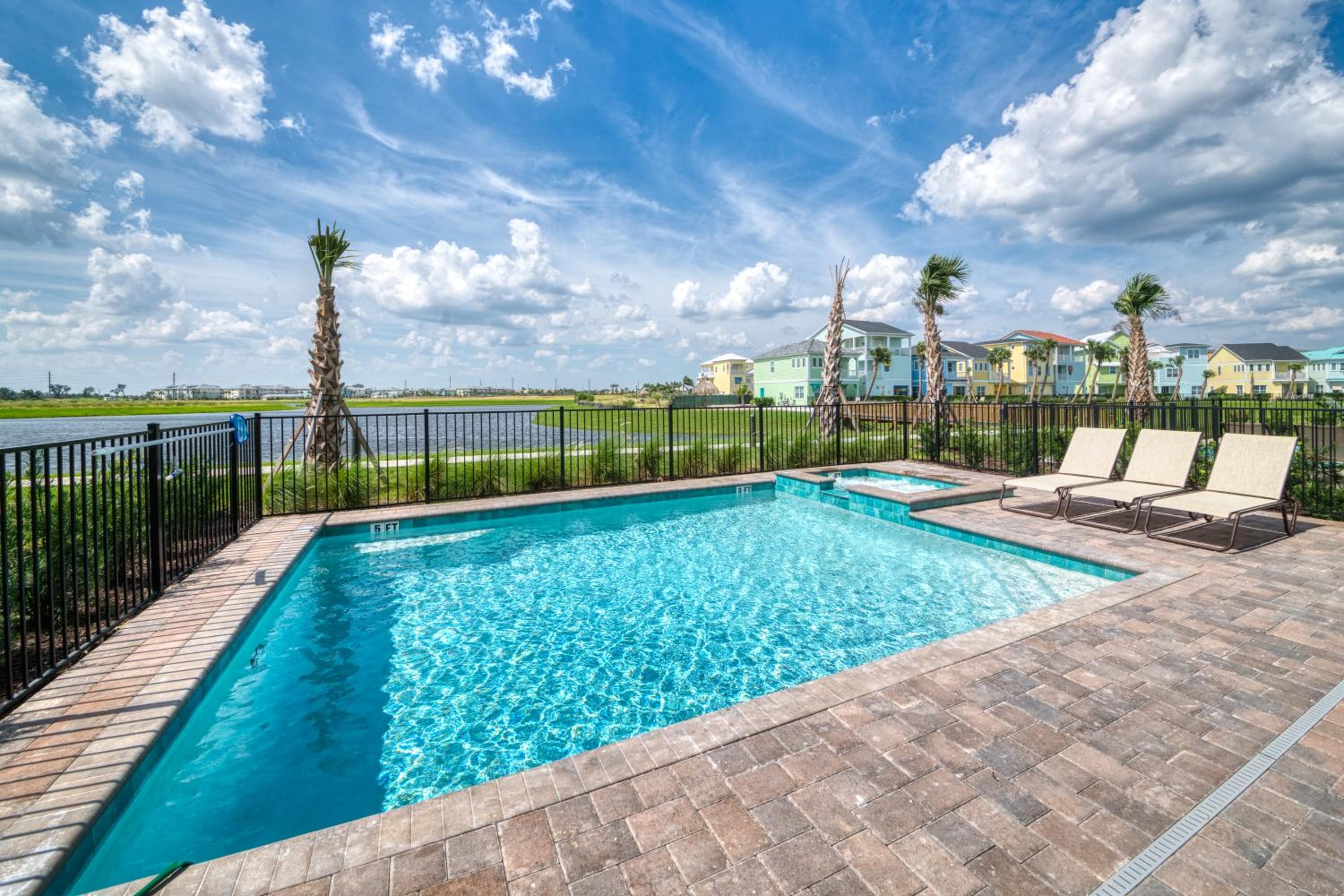 Margaritaville Resort Orlando with H2O Waterpark