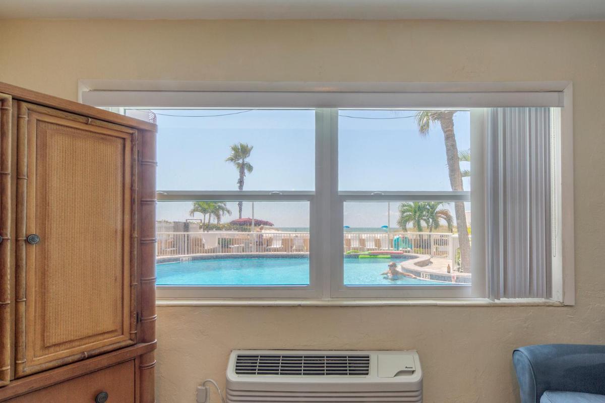 154 Surf Song Resort