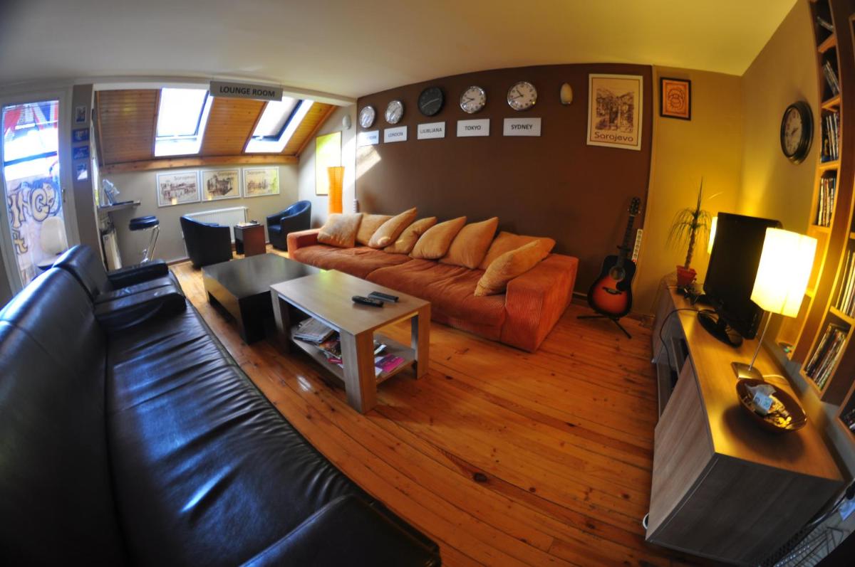 Photo 13
