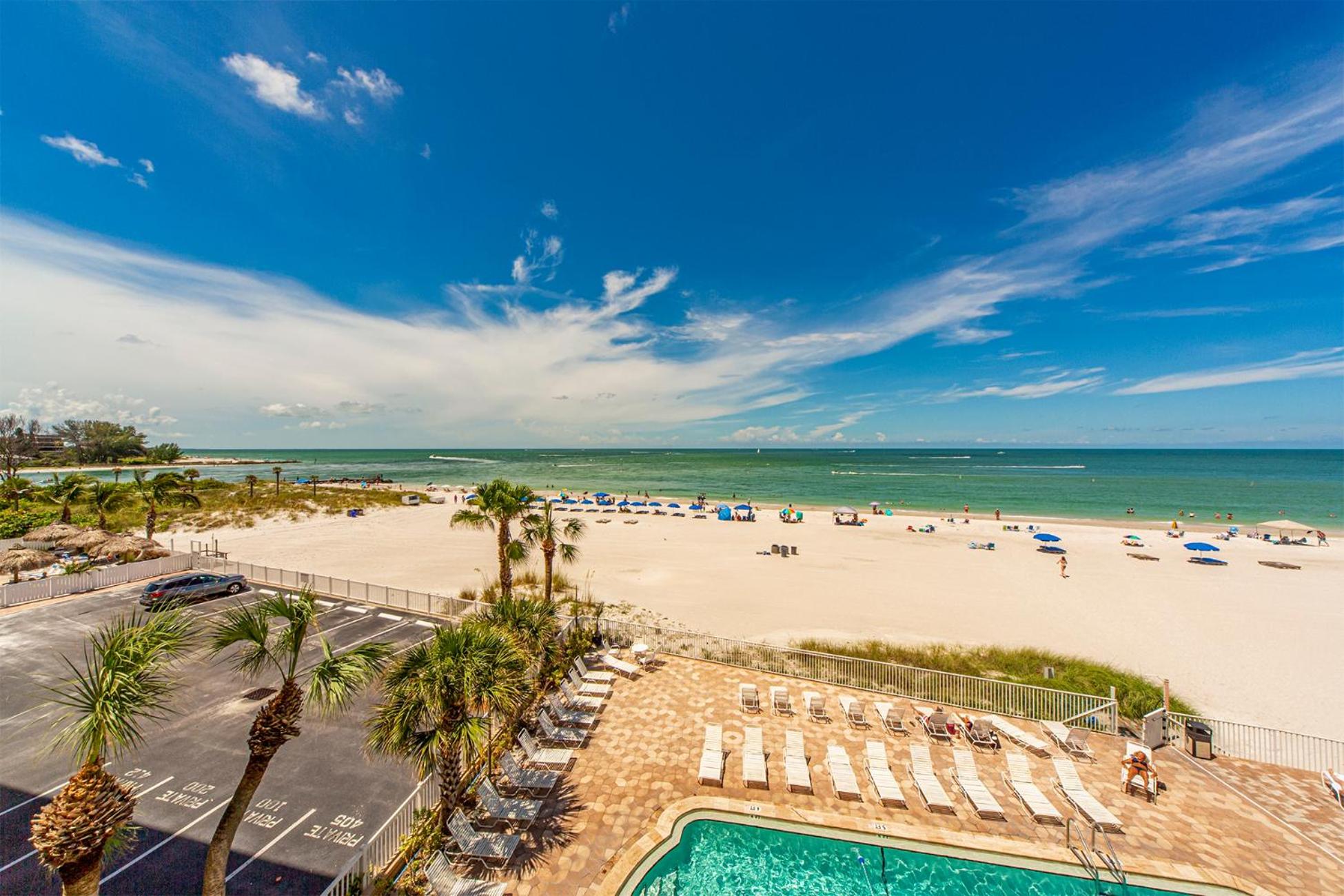 Direct Beachfront 1b 1b Corner - Sandy Shores #301