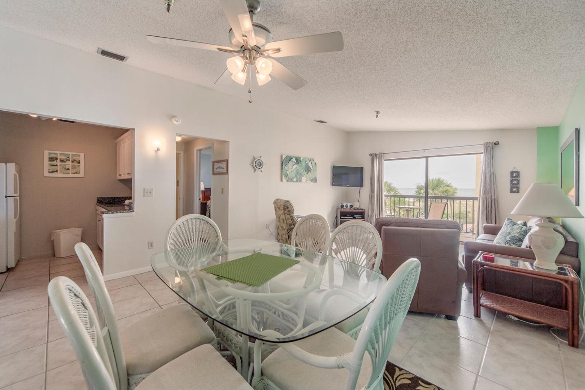 Beach View 1b 1b - Balcony - King - Surf Song #347