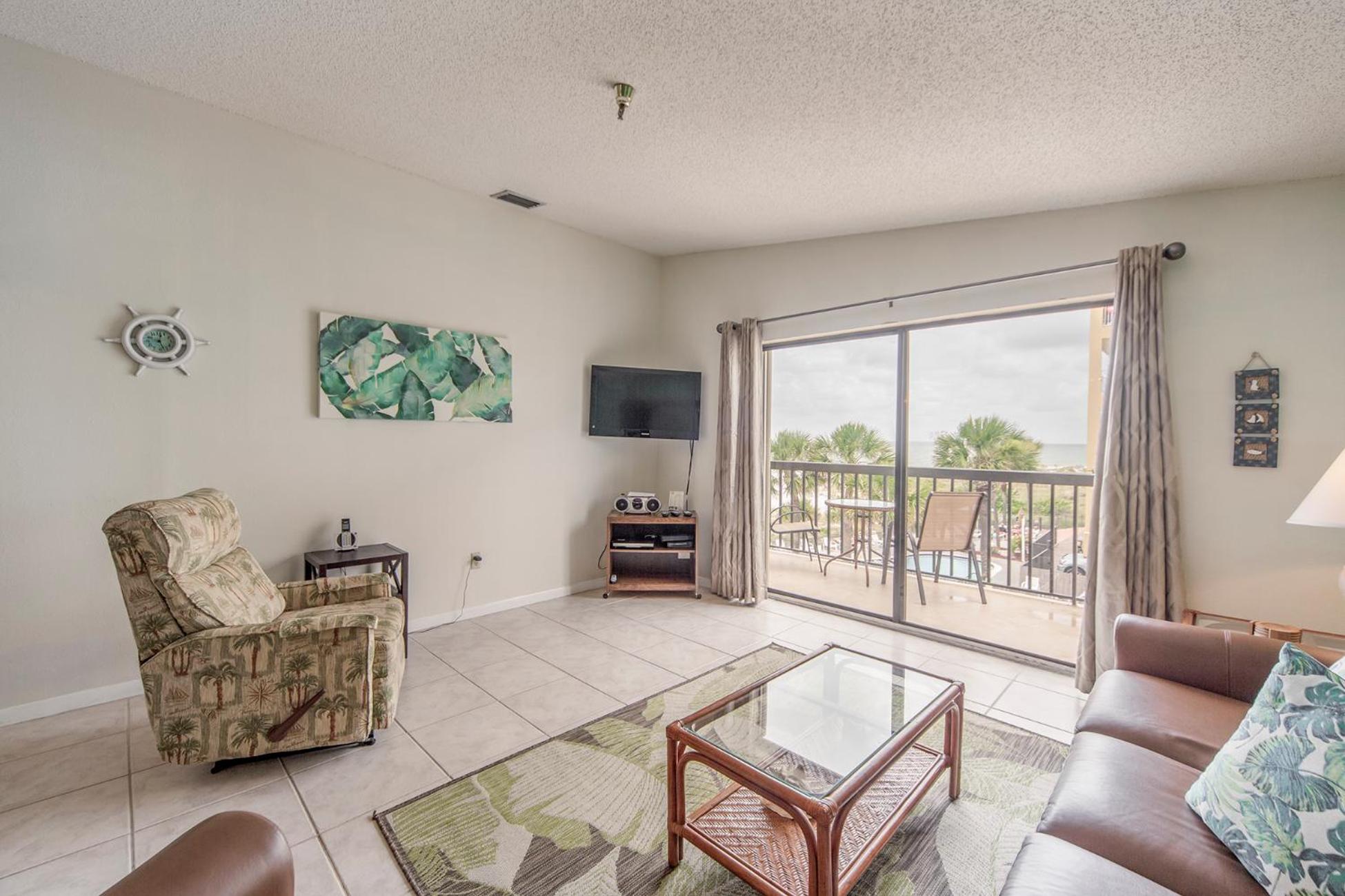 Beach View 1b 1b - Balcony - King - Surf Song #347