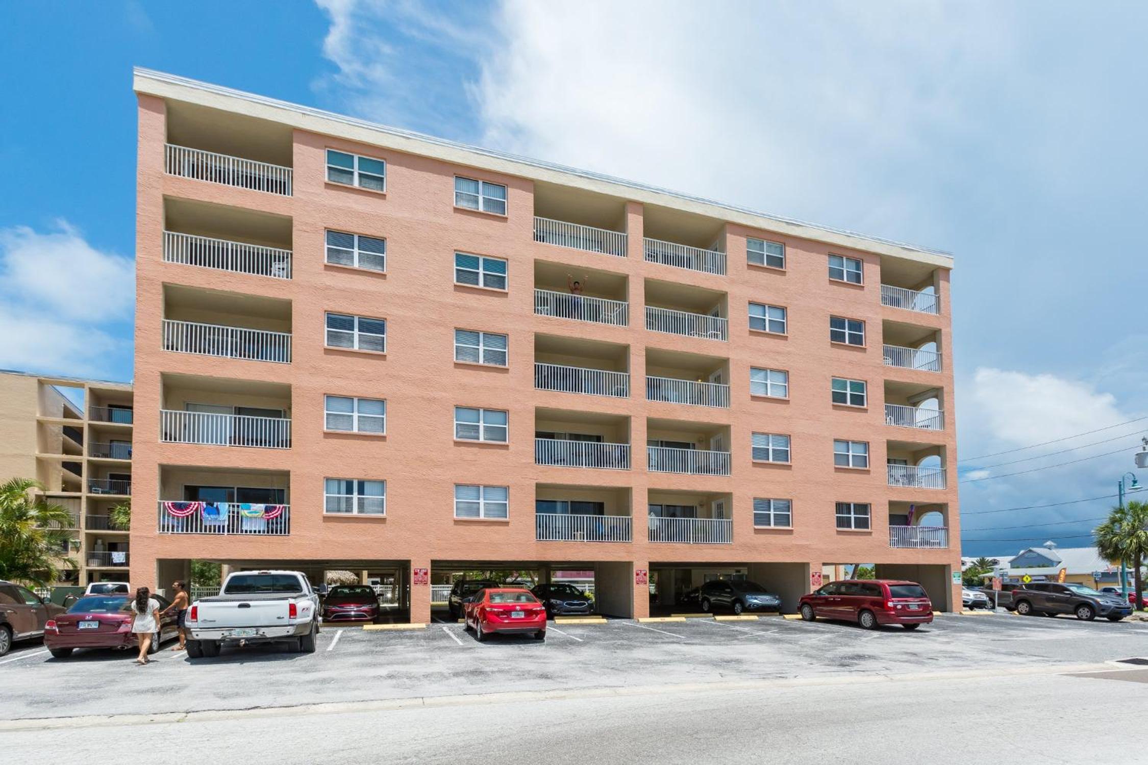 Beachfront Complex - 2b 2b - Beach Place #402 view 2