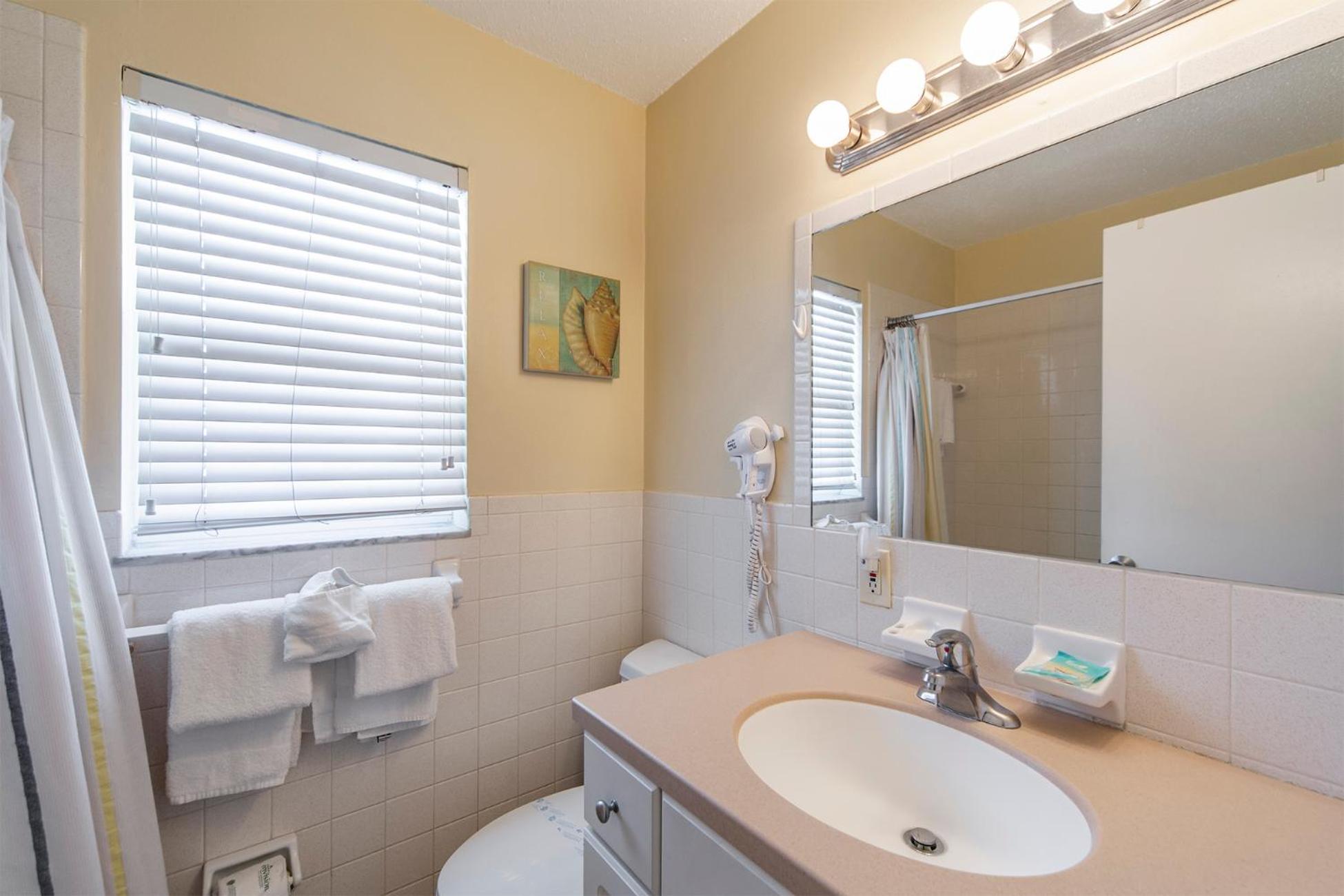 1br 1b - 3rd Floor - King - Surf Song #335