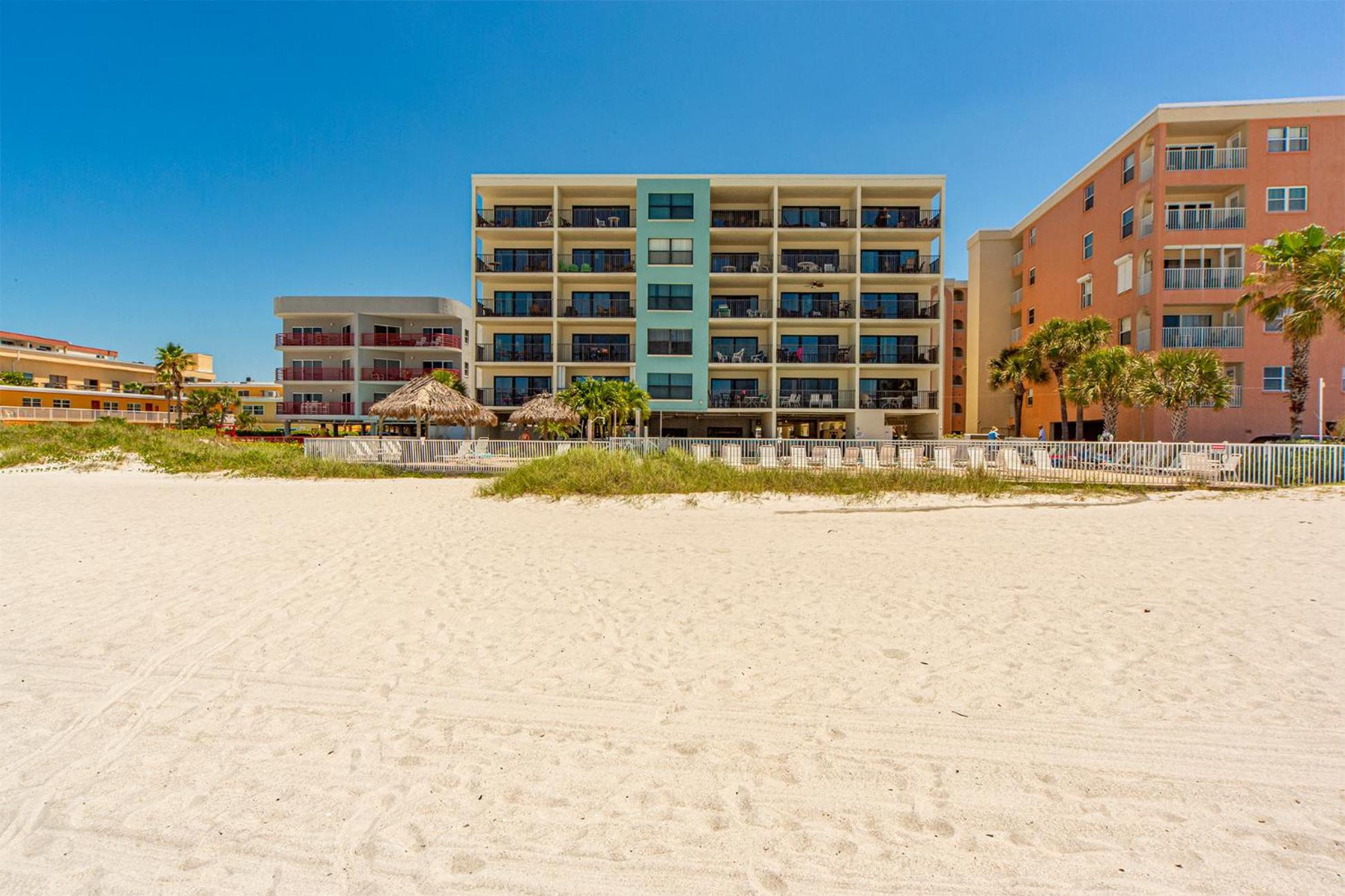 Direct Beachfront - Updated - Sandy Shores #304