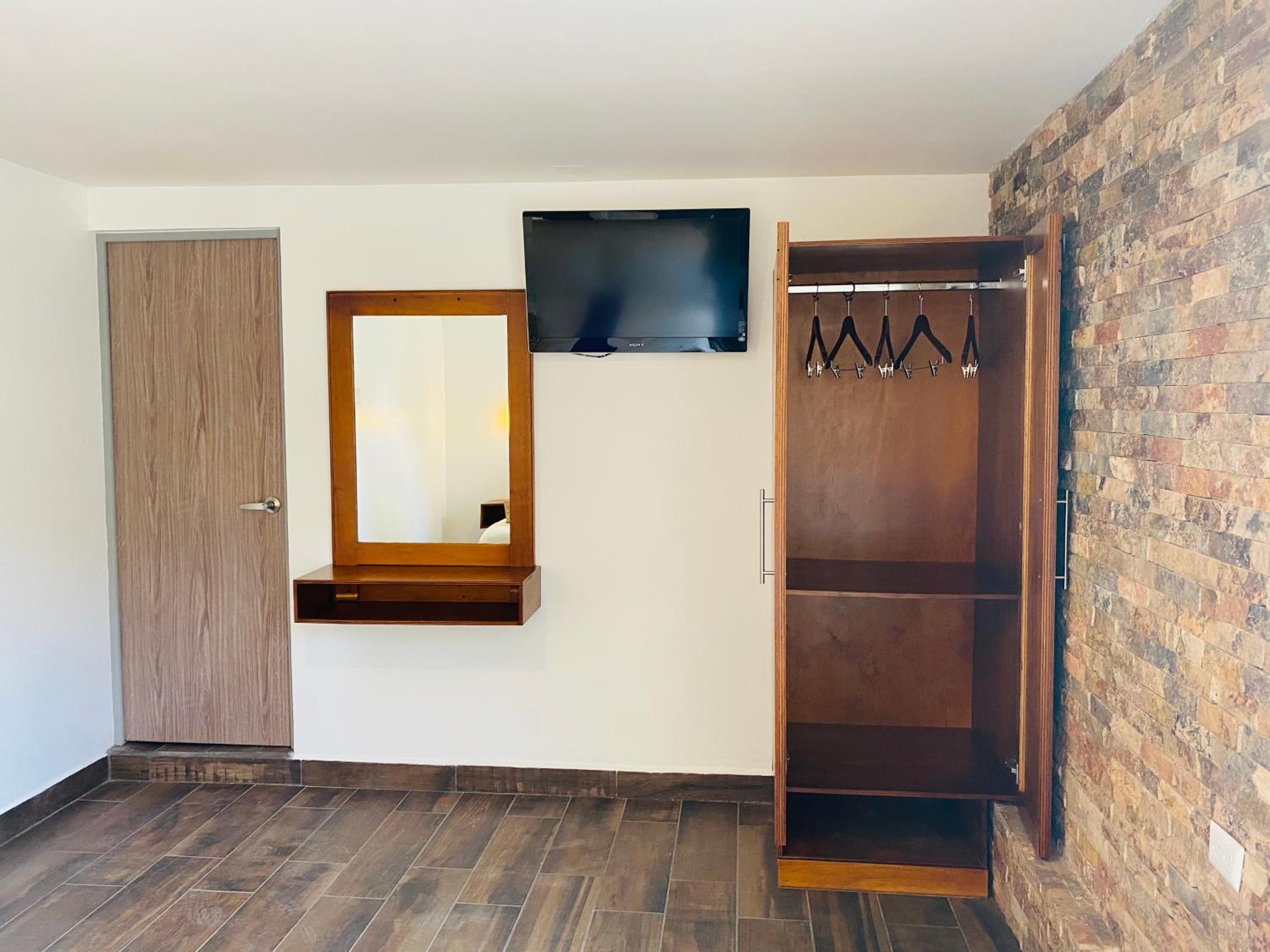 Hotel & Suites Cerro Roj0, photo 172