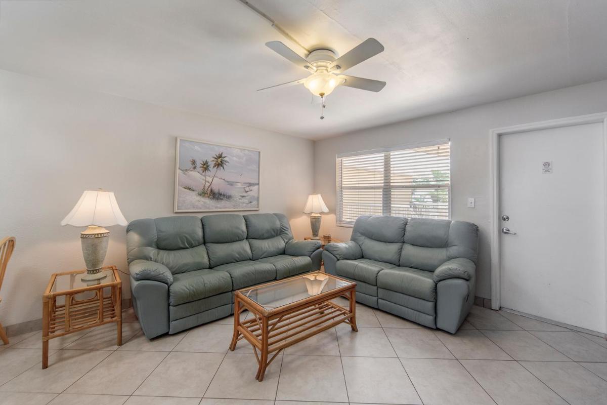 229 Surf Song Resort