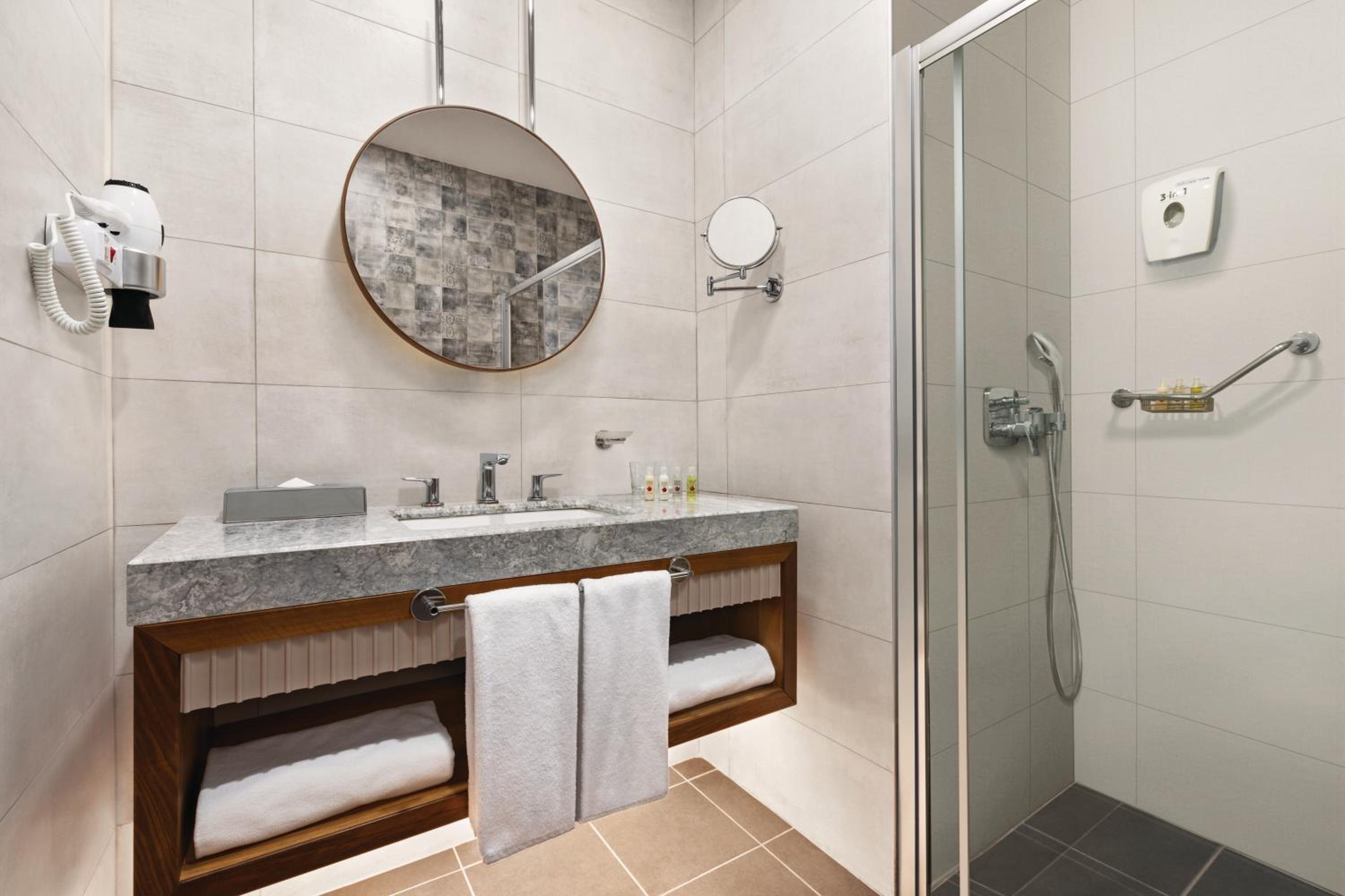 Tryp by Wyndham İstanbul Topkapı - Image 35