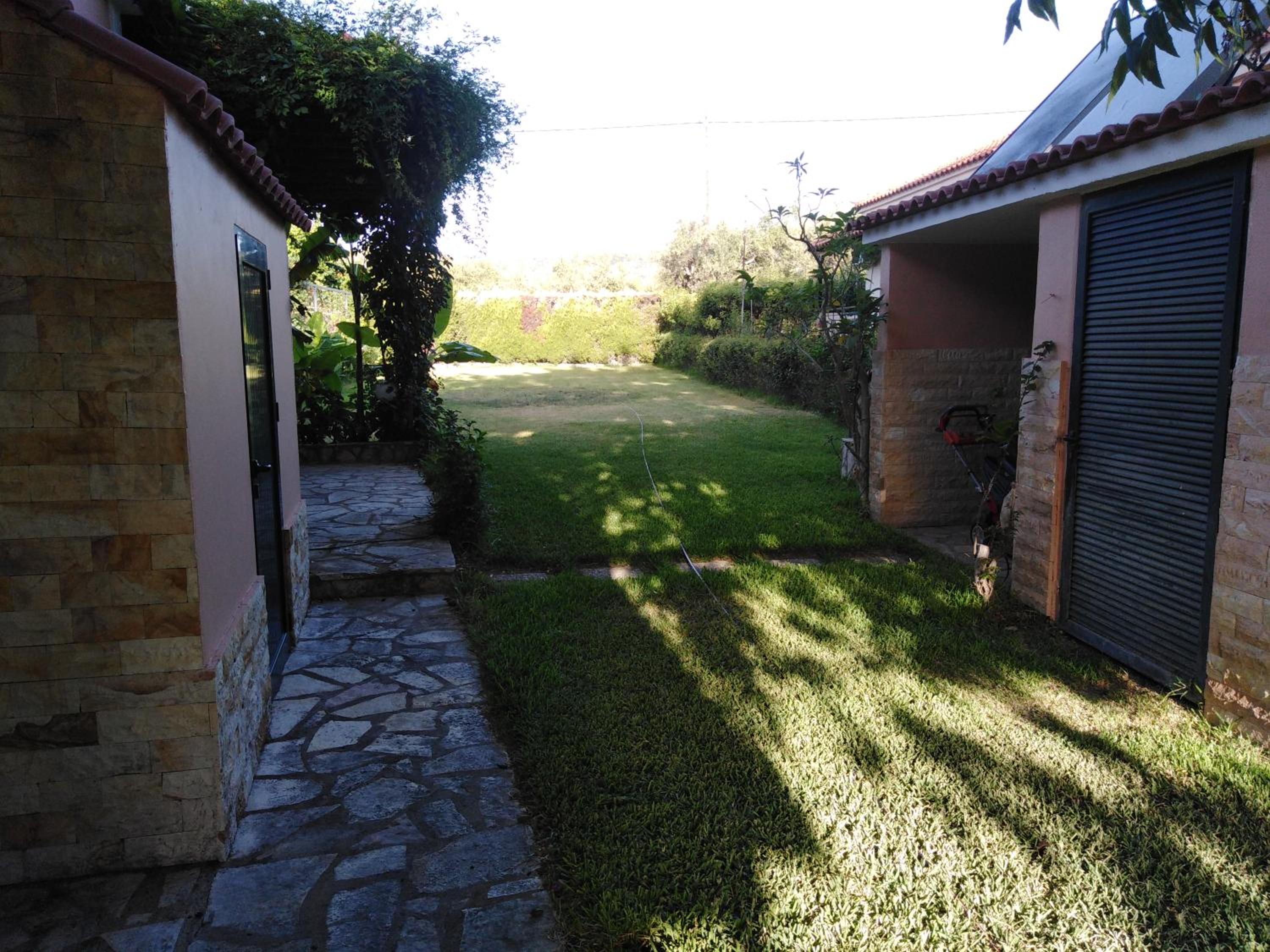 Golden sea villa (30 meters from the sea)