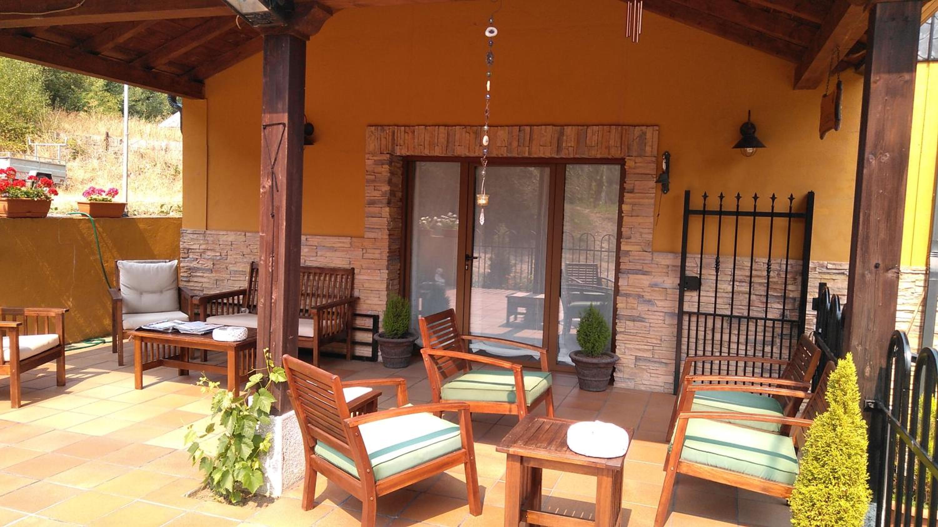 CASA ALTOBIERZO, 9 Habitaciones y 9 BAÑOS