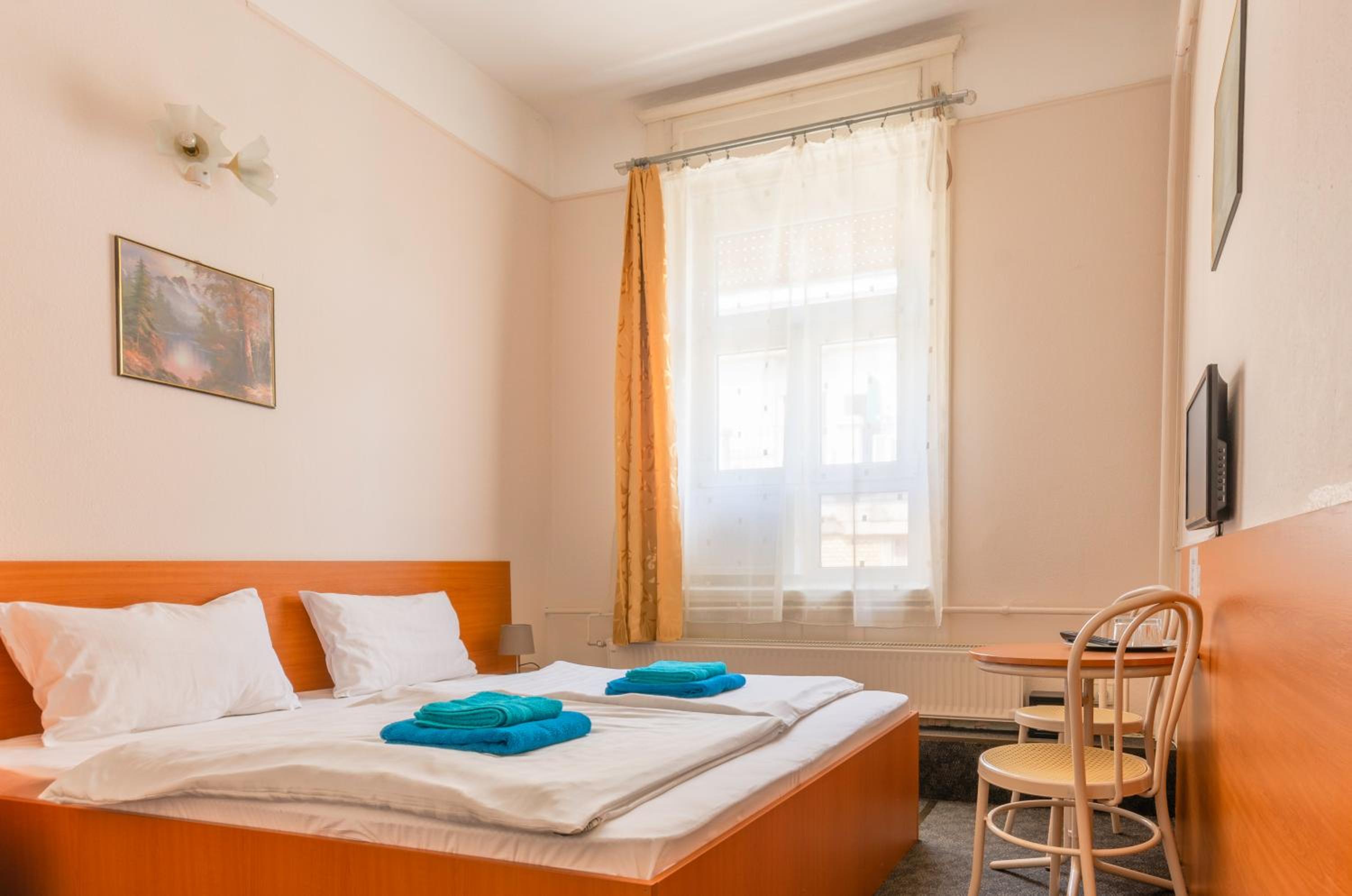 Eitans Guesthouse