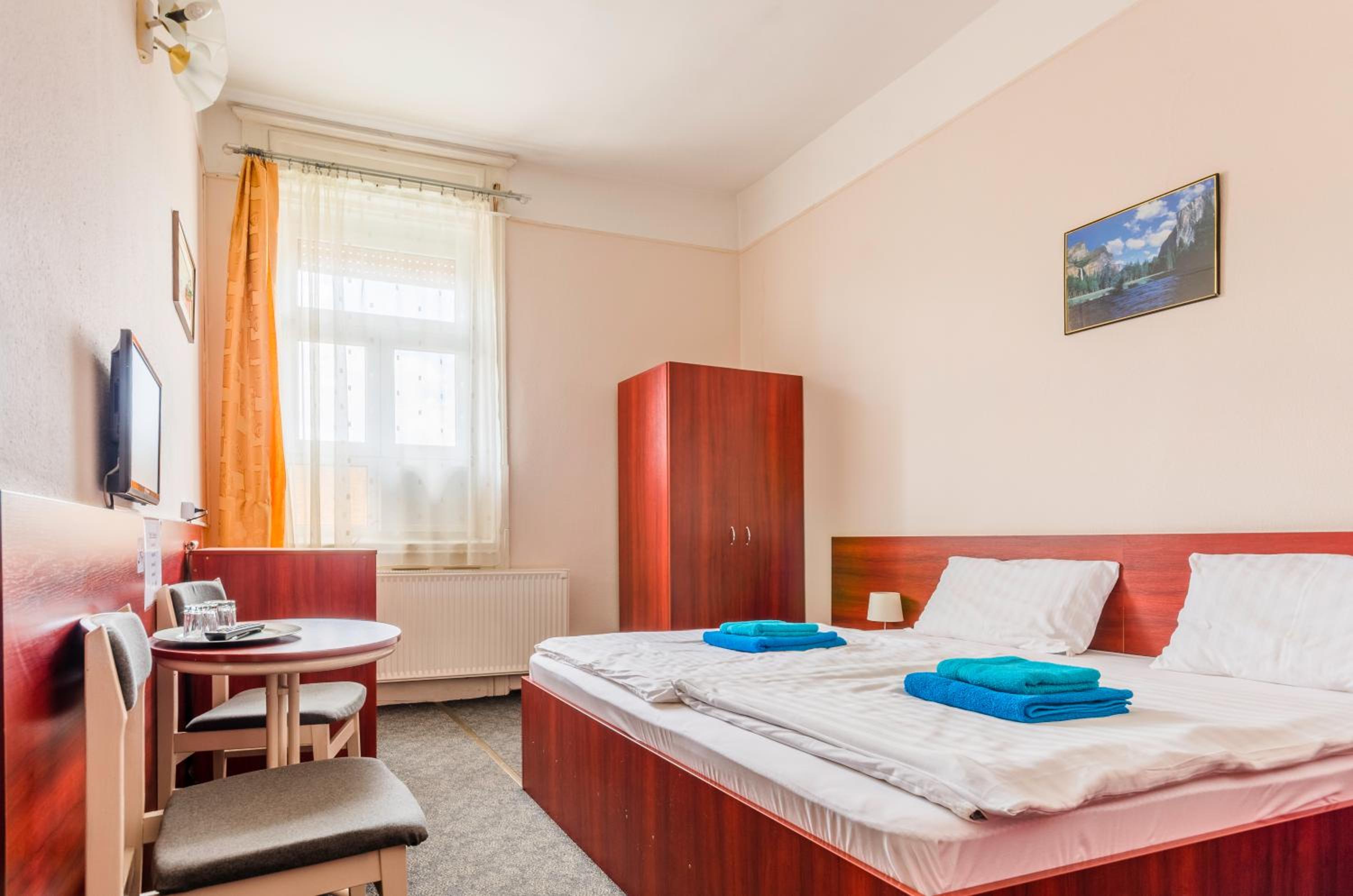 Eitans Guesthouse