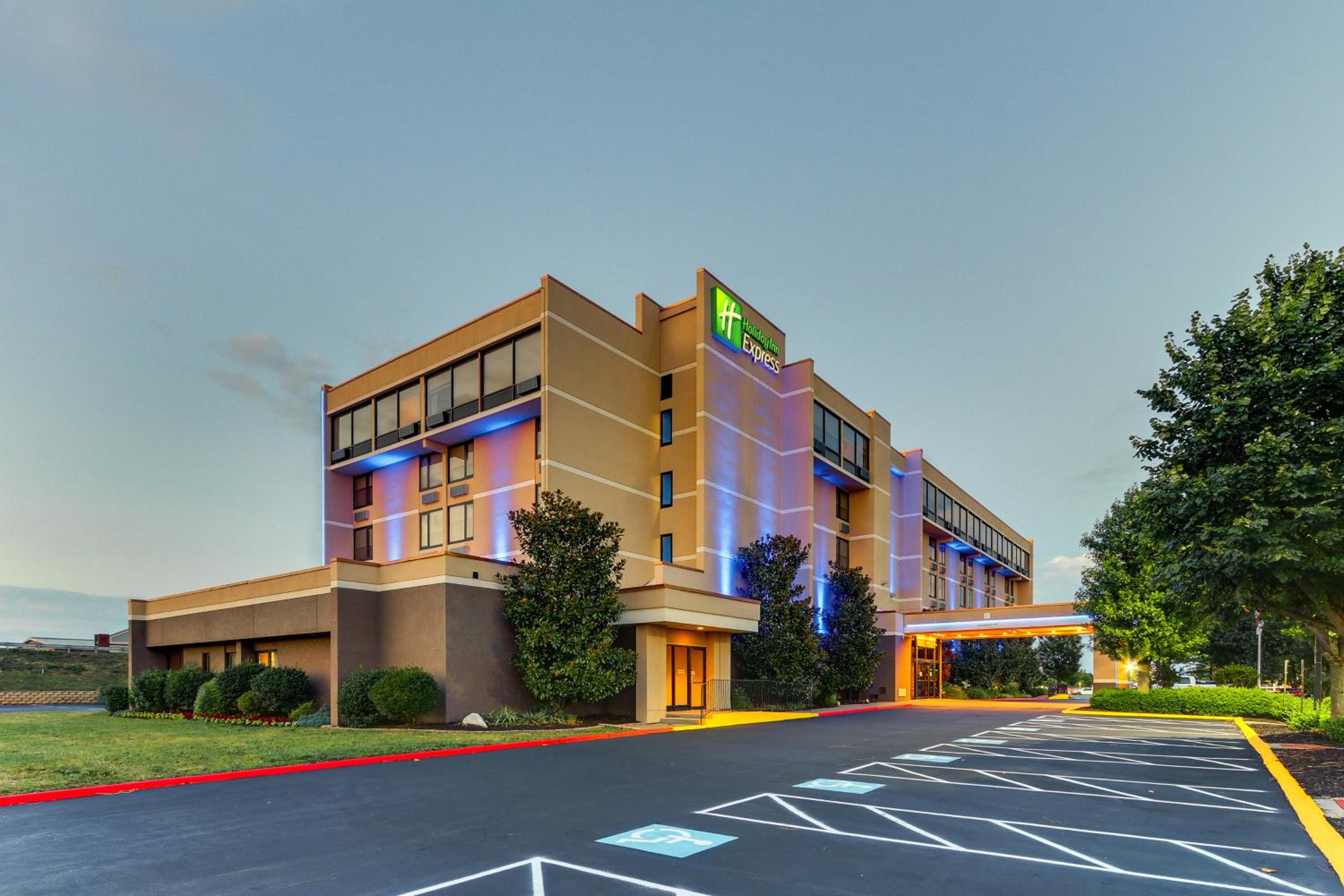 Hotel Holiday Inn Express Aberdeen-chesapeake House By Ihg