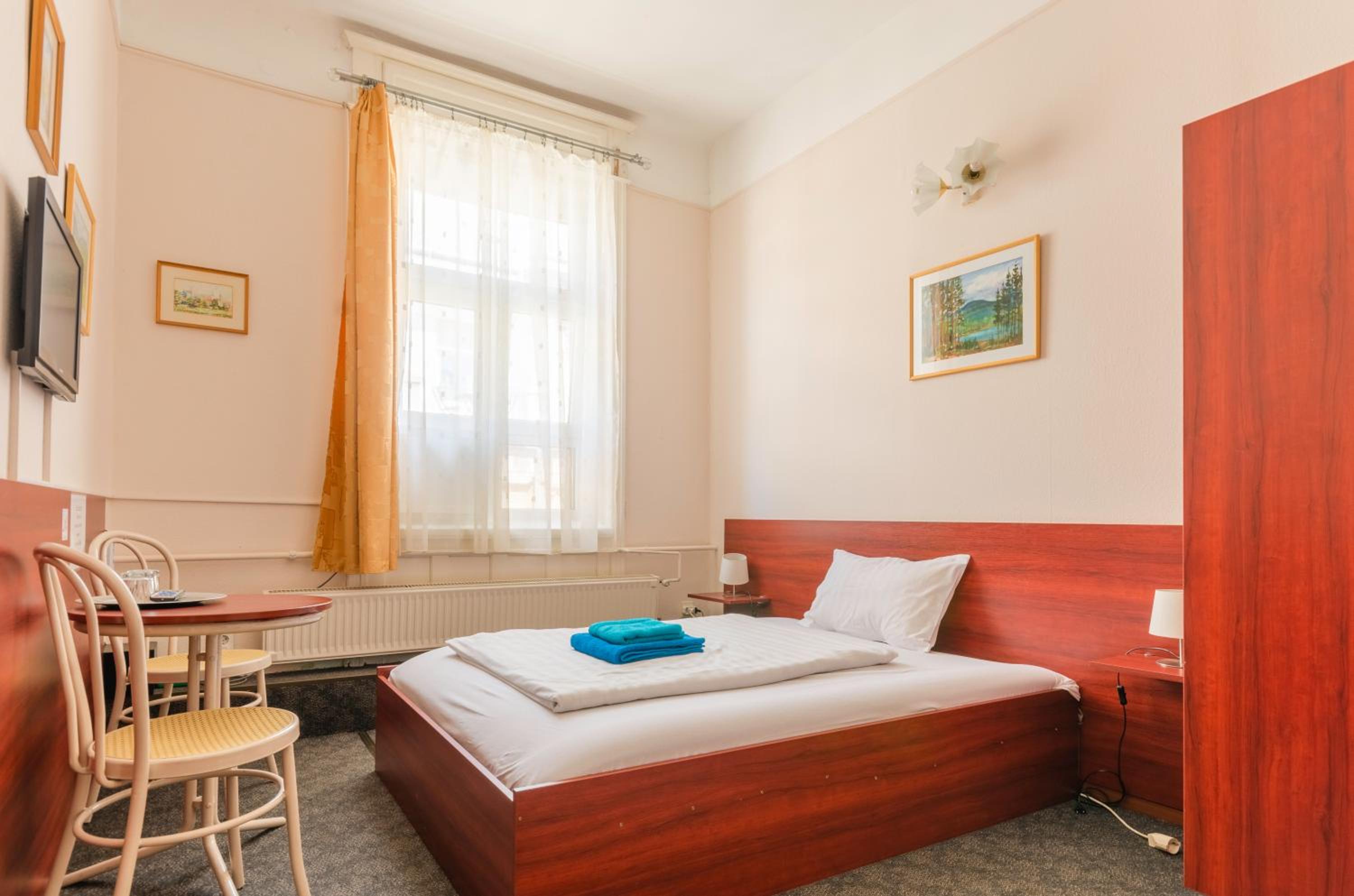 Eitans Guesthouse